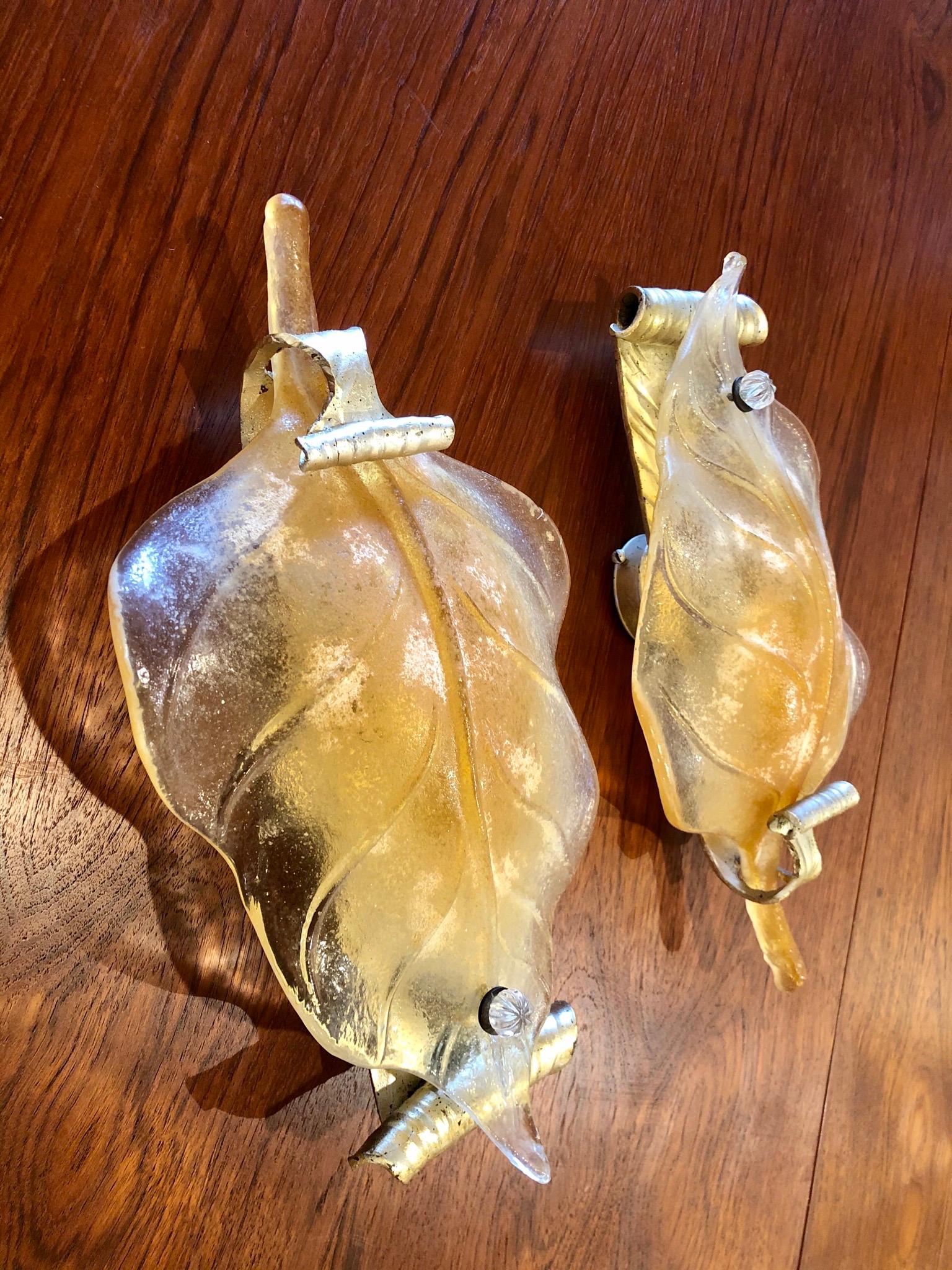 Italiano Coppia di lampade da parete di Murano Hollywood Regency in vendita