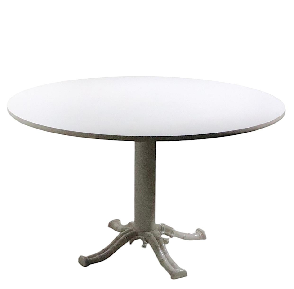 Métal Table de salle à manger de style Hollywood Regency Palm Beach Modern Dinette de Kessler en vente
