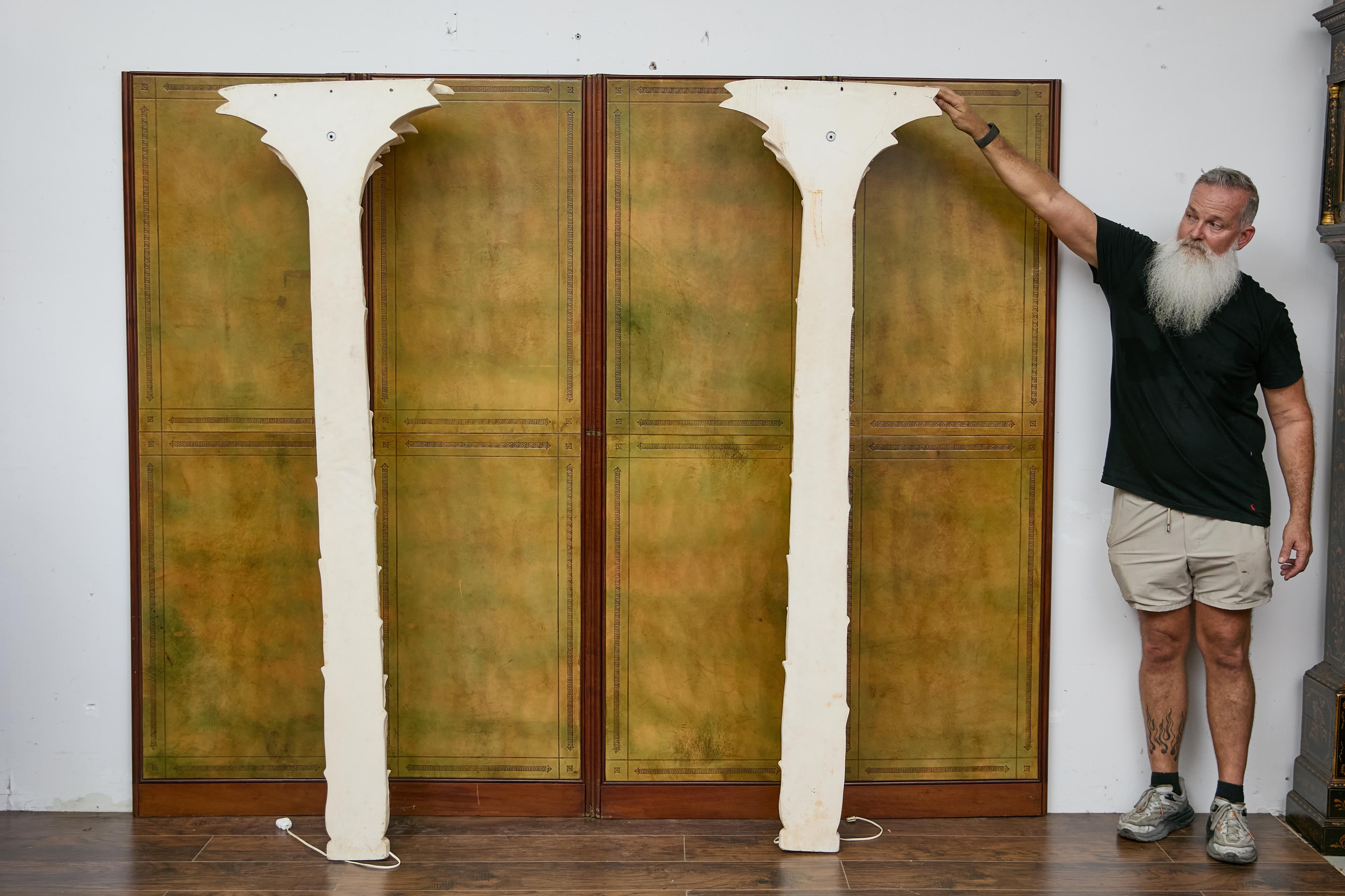 Antorchas de Pared con Palmera Hollywood Regency, Inspiradas en Dorothy Draper, US Wired en venta 6