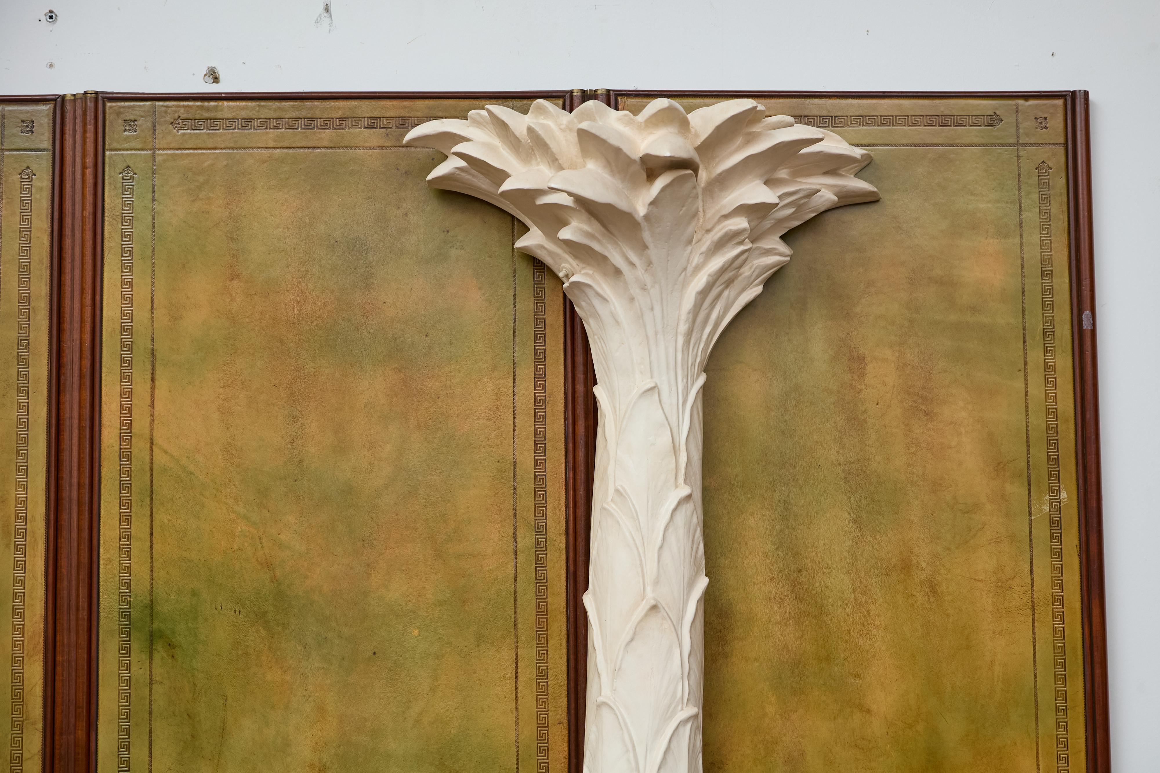 Antorchas de Pared con Palmera Hollywood Regency, Inspiradas en Dorothy Draper, US Wired Tallado en venta