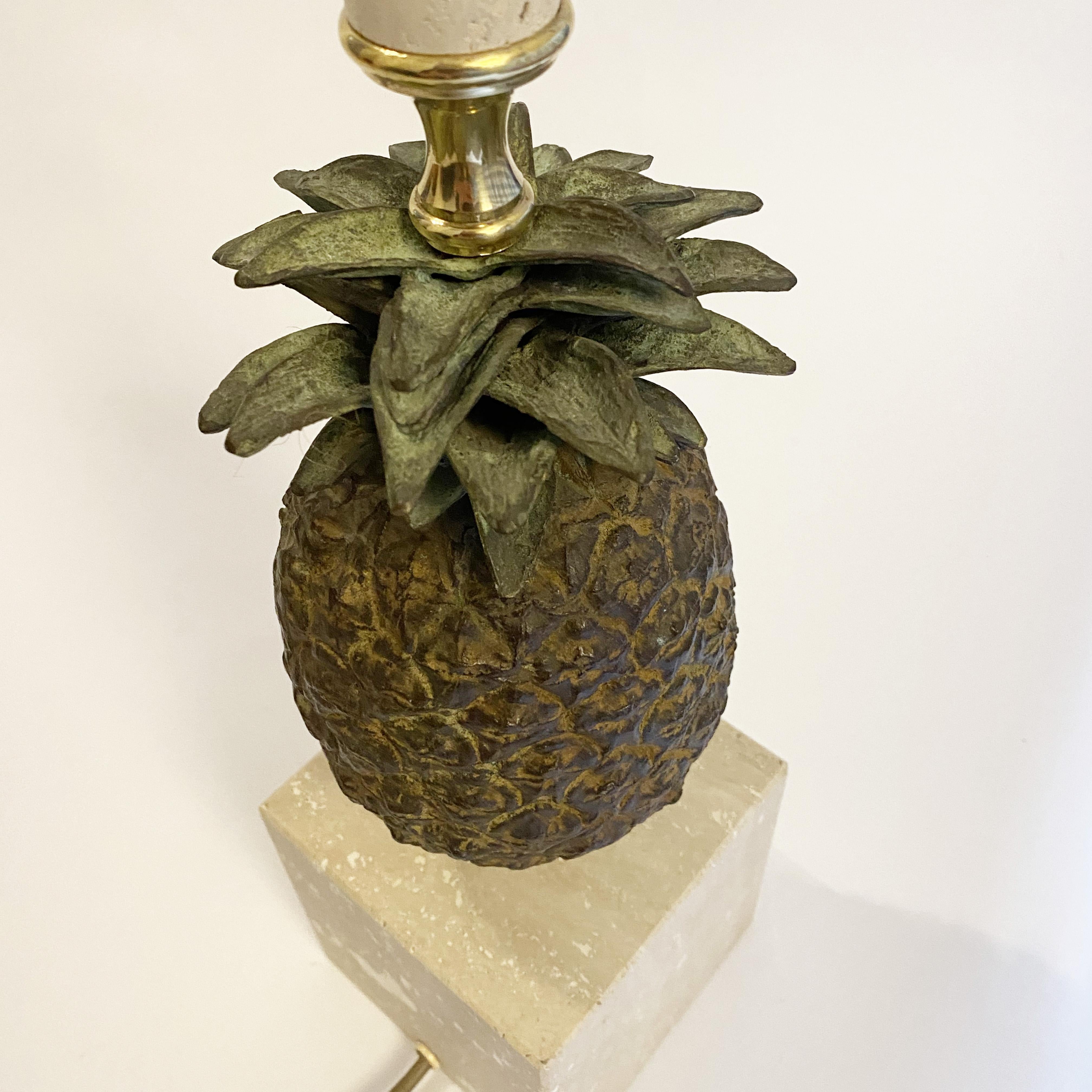 French Hollywood Regency Pineapple Table Lamp in Patined Bronze and Travertine, 1970s For Sale