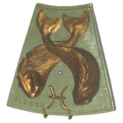 Hollywood Regency Pfeil Astrologie-Medaillon mit Sternzeichen