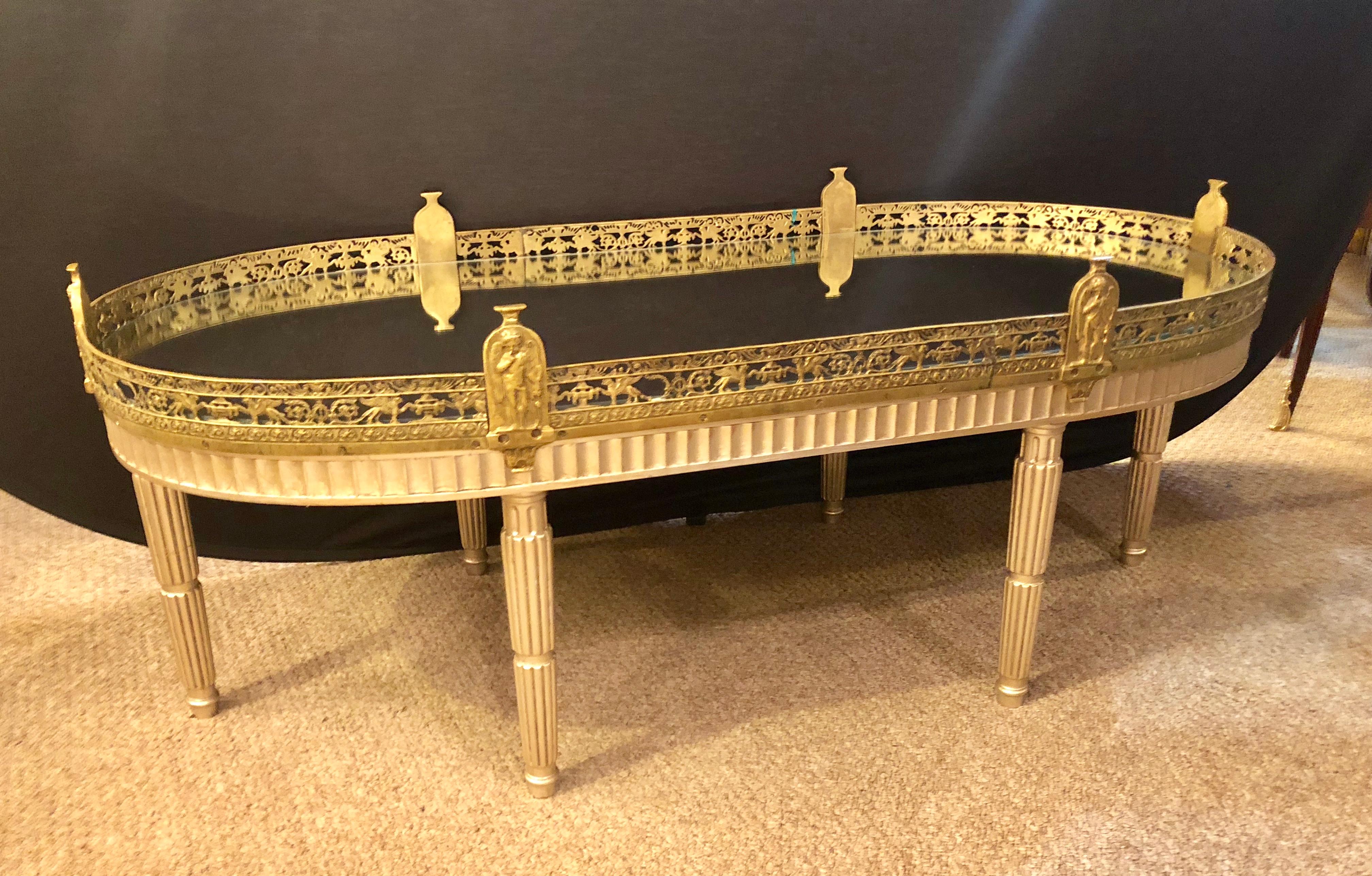 Hollywood Regency Plateau Style Coffee Table in Louis XVI Manner in Silver Gilt 6