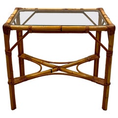Hollywood Regency Rattan-Beistelltisch