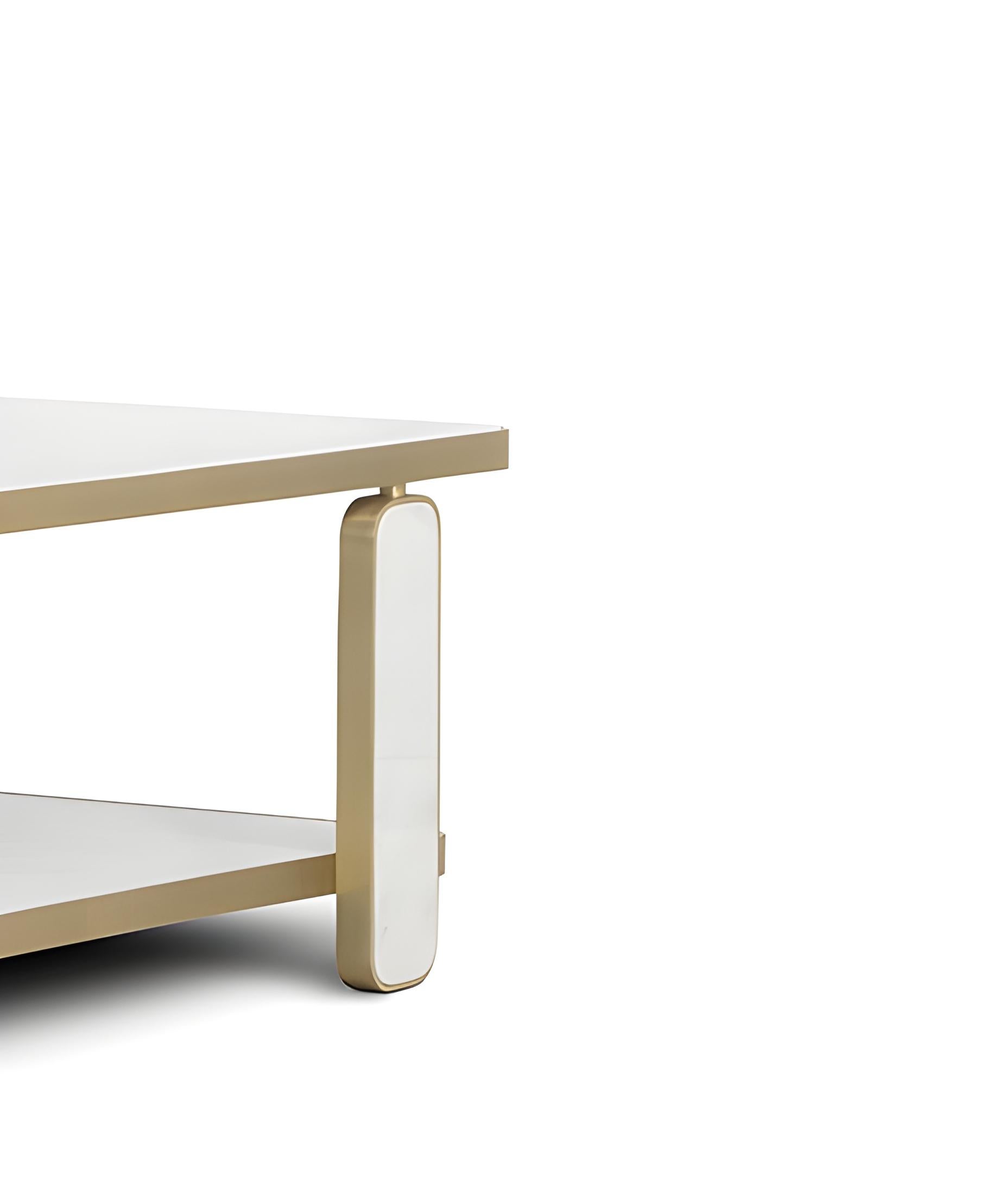Fait main Hollywood Regency Rectangular Coffee Table In Brass and Marble By Jose De Castro en vente