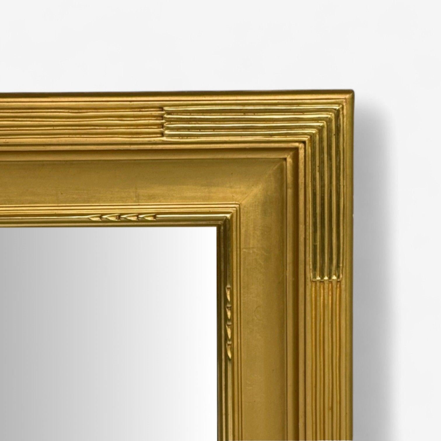 Hollywood Regency, Espejo de Pared Rectangular, Madera Dorada Tallada, Dorado al Agua, S. XXI Siglo XXI y contemporáneo en venta