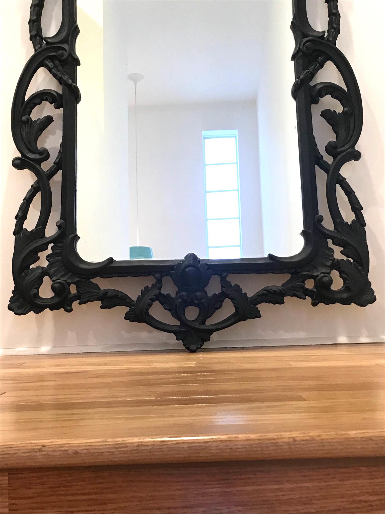 Hollywood Regency Rococo Mirror in Black Carved Wood, Italy C. 1970's In Good Condition For Sale In Fort Lauderdale, FL