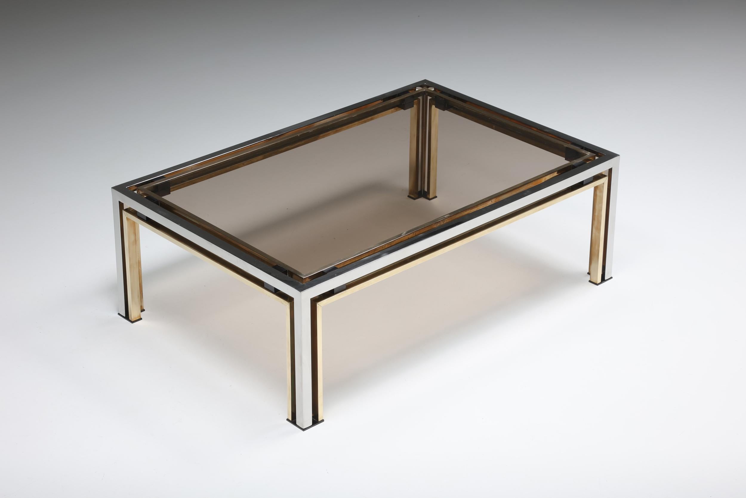 Italian Hollywood Regency Romeo Rega Coffee Table in Brass and Glass, 1970's For Sale
