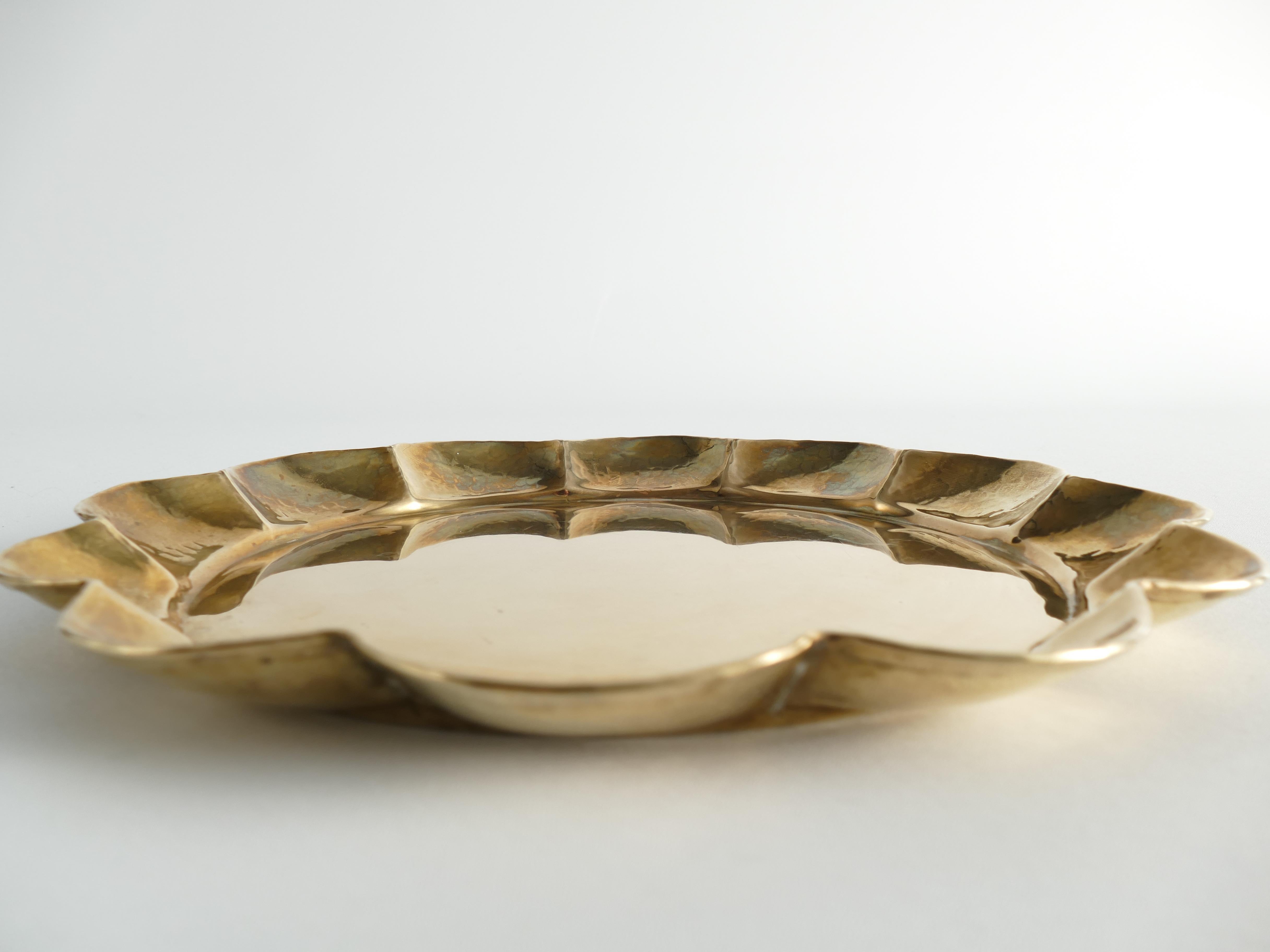 Hollywood Regency Round Brass Tray by Arvid Johansson, Arvika Konstsmide, Sweden For Sale 5
