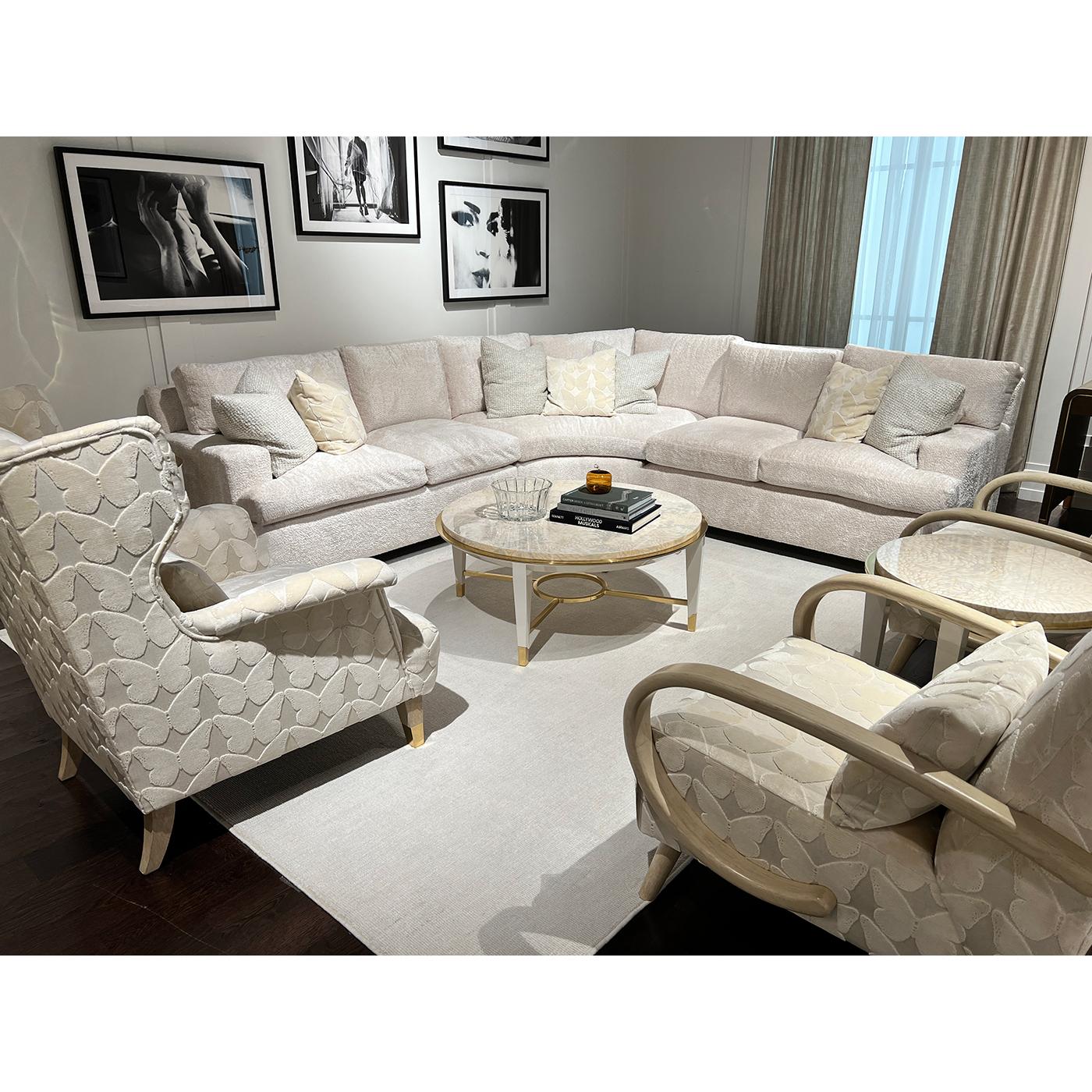 Hollywood Regency Round Side Table In New Condition For Sale In Westwood, NJ
