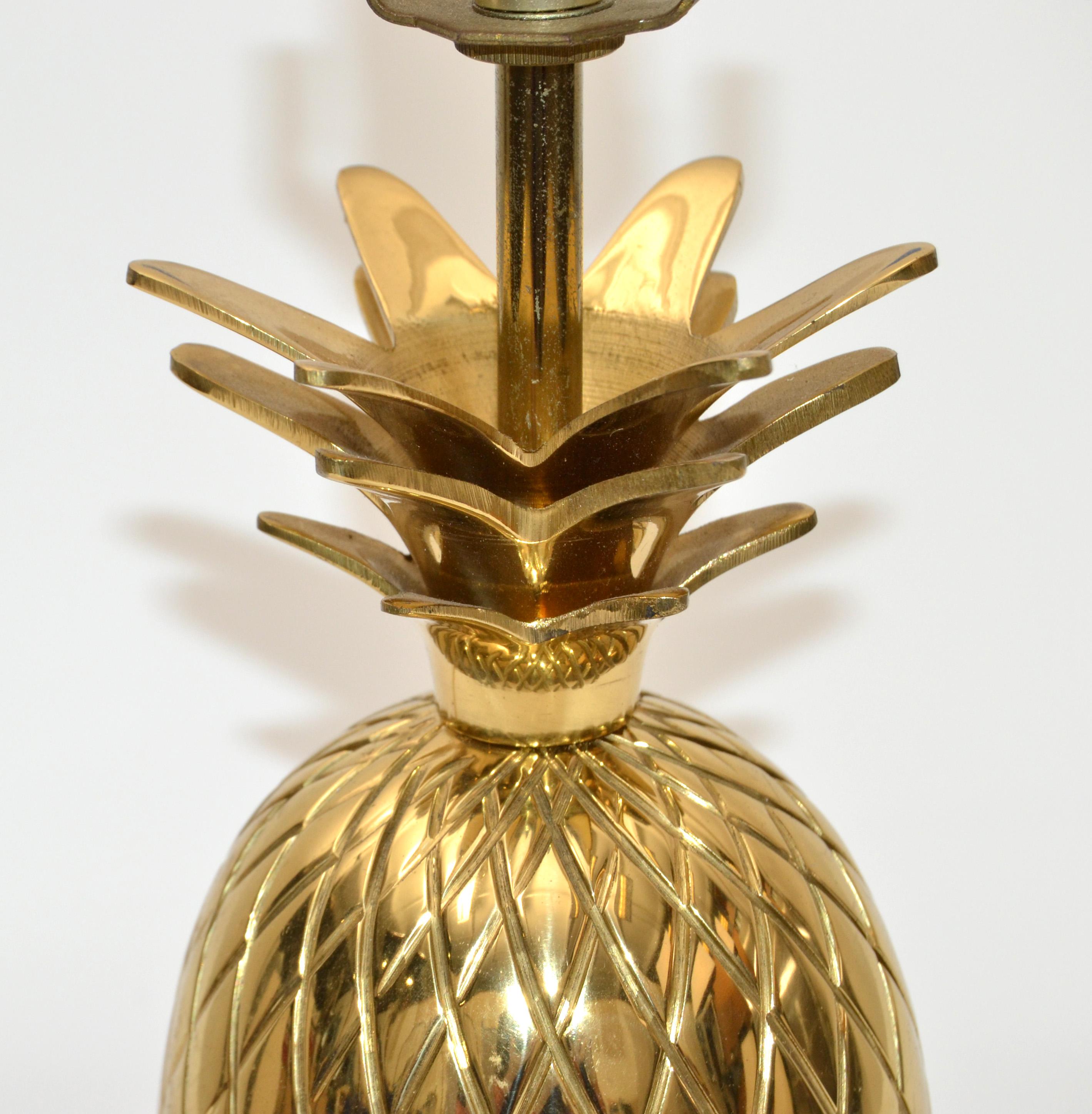 pineapple base lamp