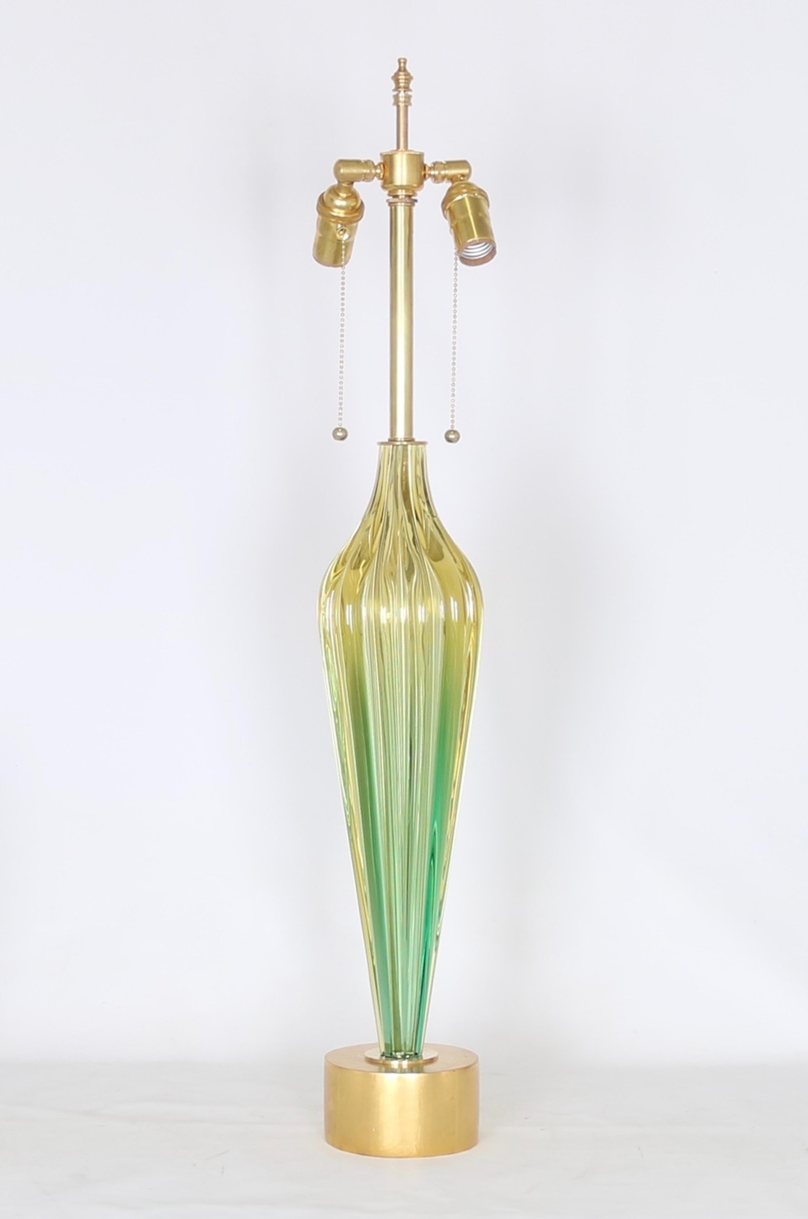 Italian Hollywood Regency Seguso Lamp in Green and Gold Murano Glass