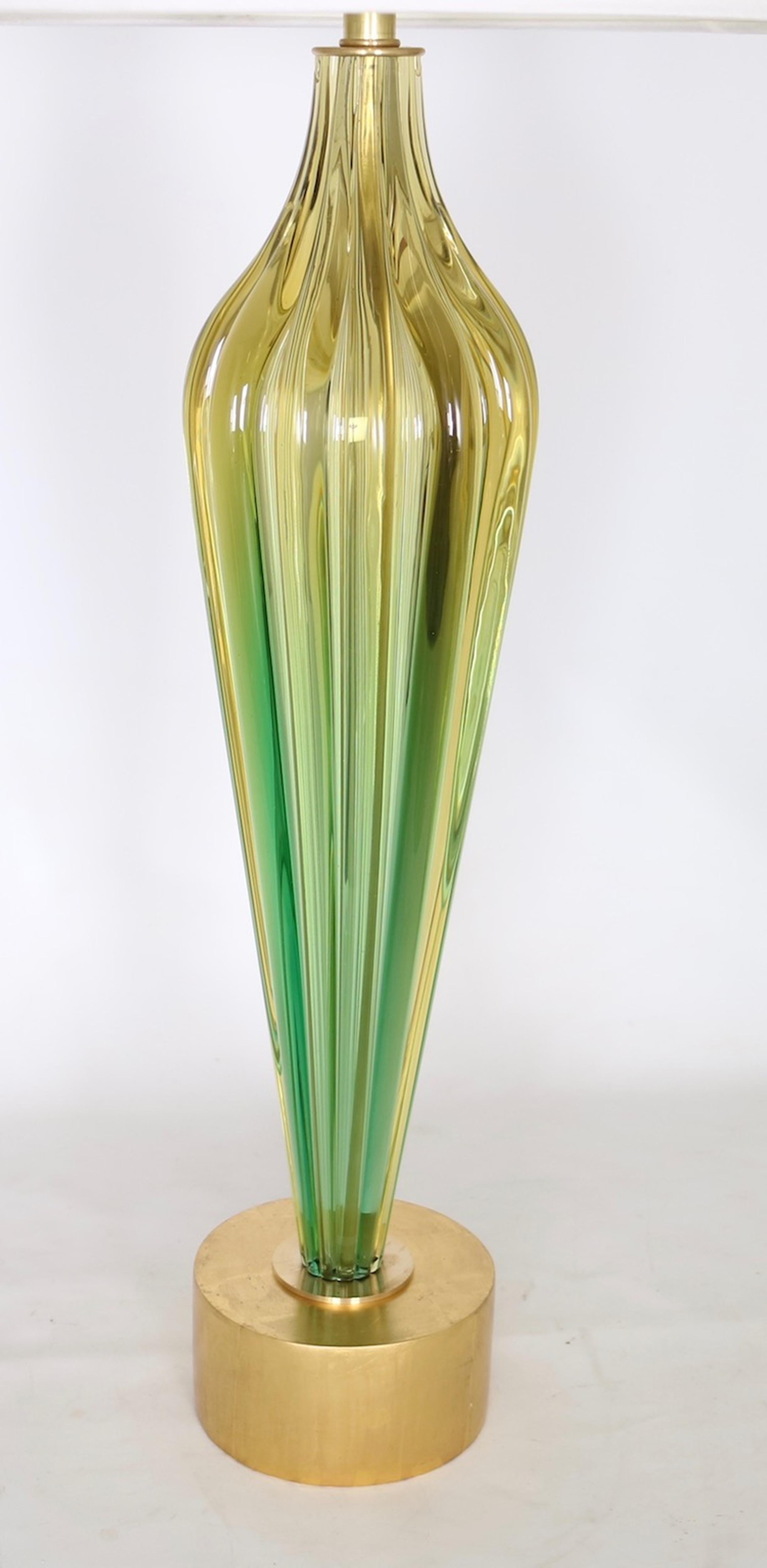Hollywood Regency Seguso Lamp in Green and Gold Murano Glass In Excellent Condition In New York, NY