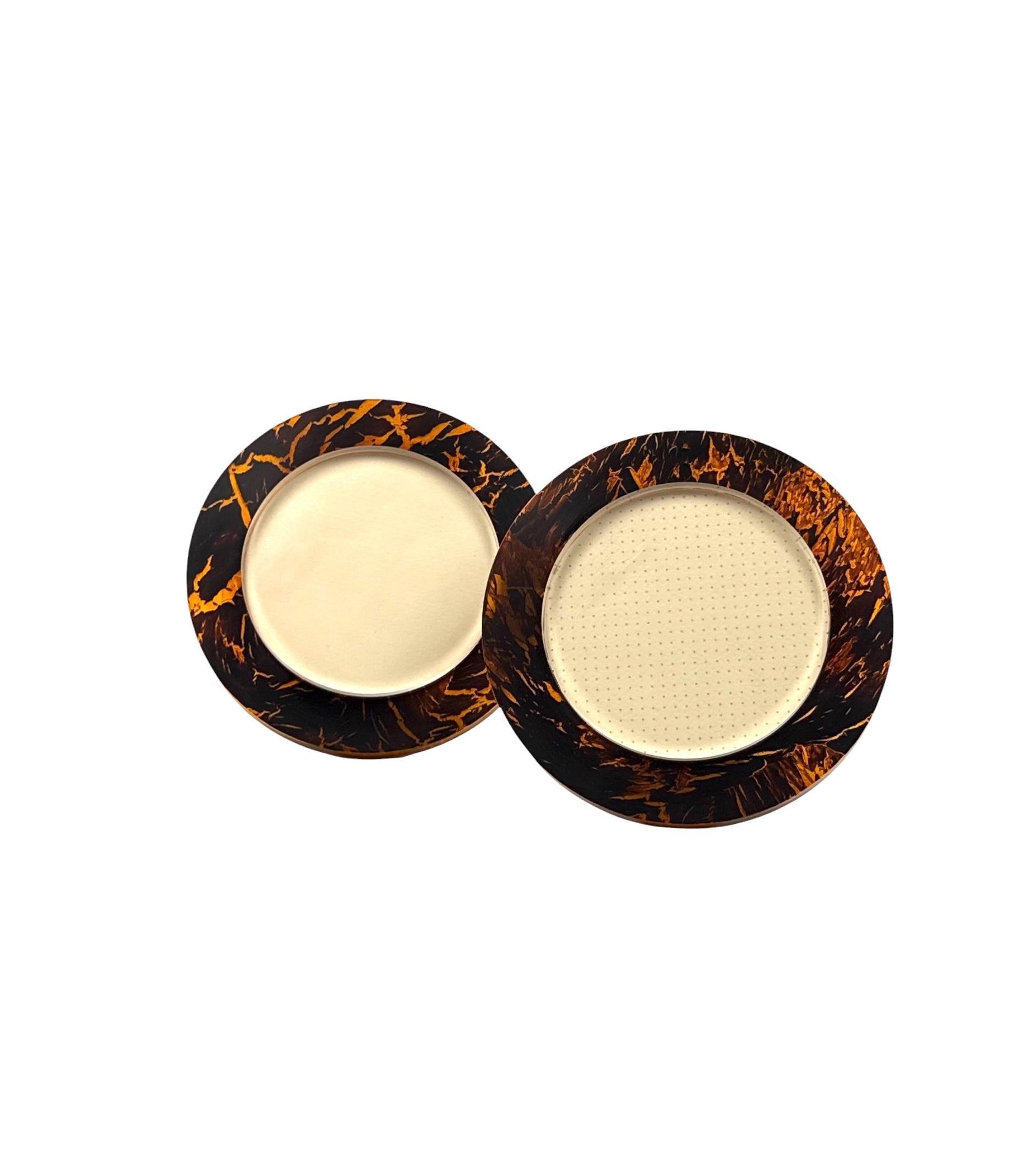 Hollywood regency set of 2 lucite photo frames, Italy 1970s For Sale 2