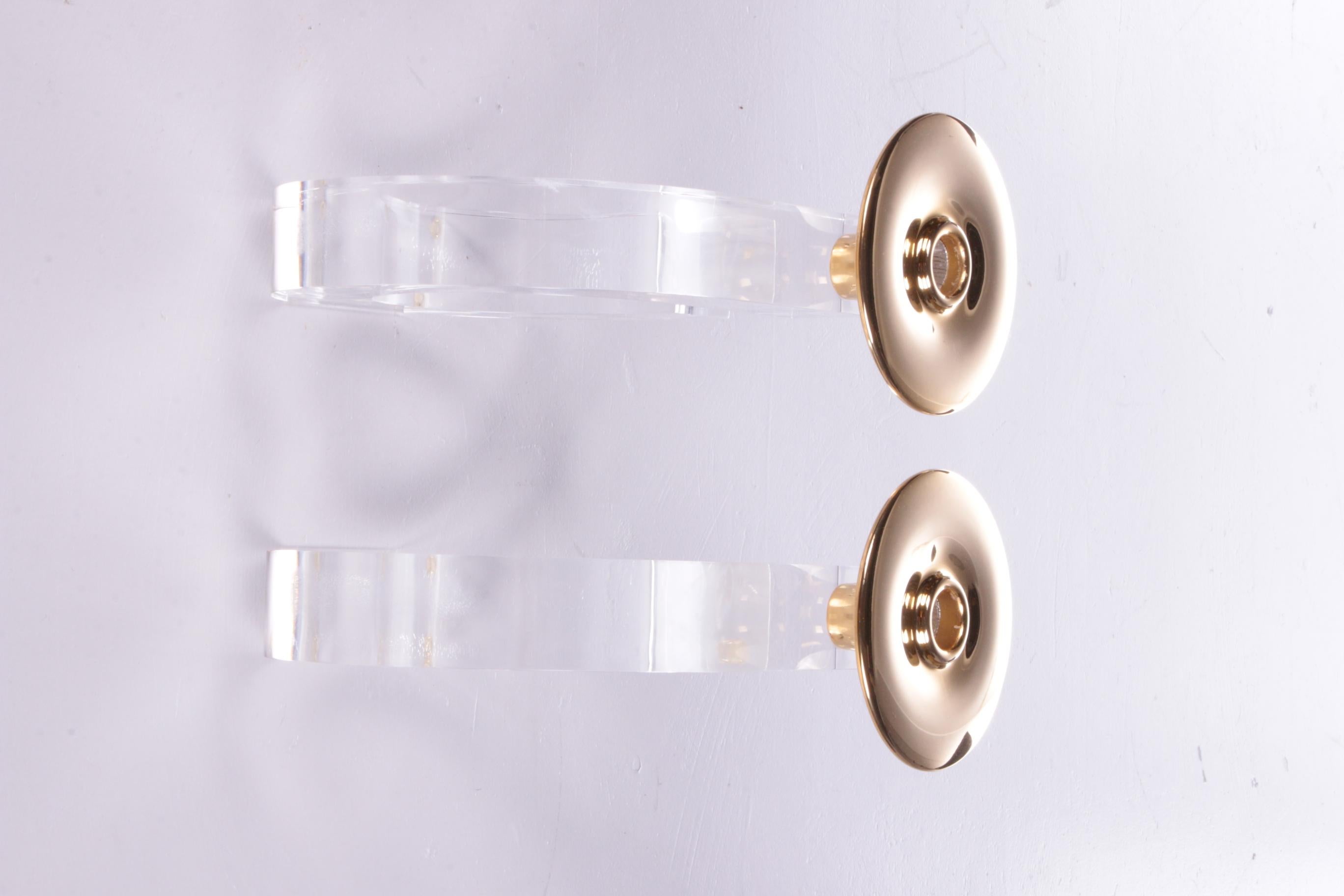 Fine XX secolo Set di candelieri in plexiglas Hollywood Regency, 1970 in vendita