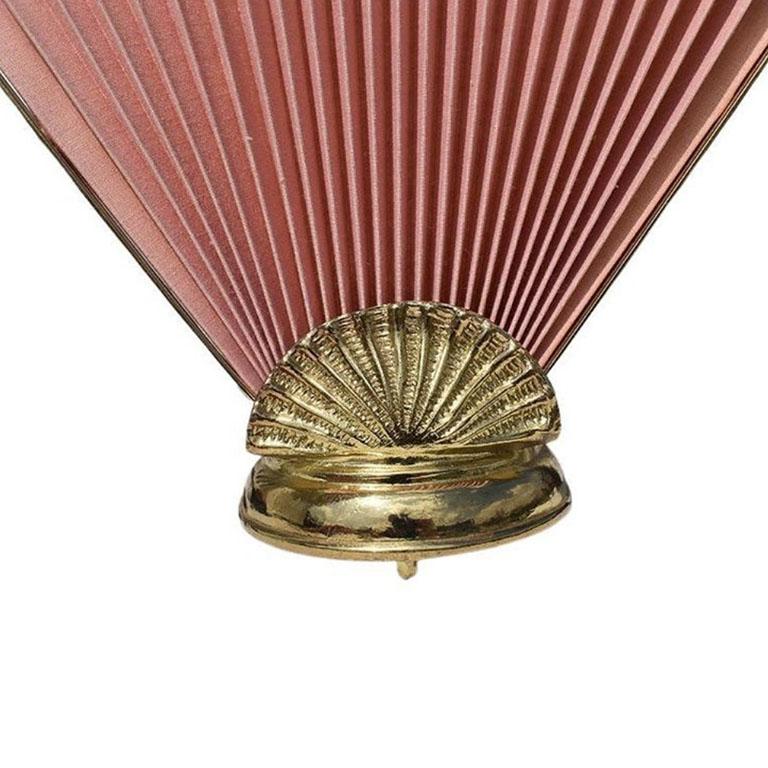 American Hollywood Regency Shell Motif Accordion Fan Table Lamp Shade in Pink and Gold