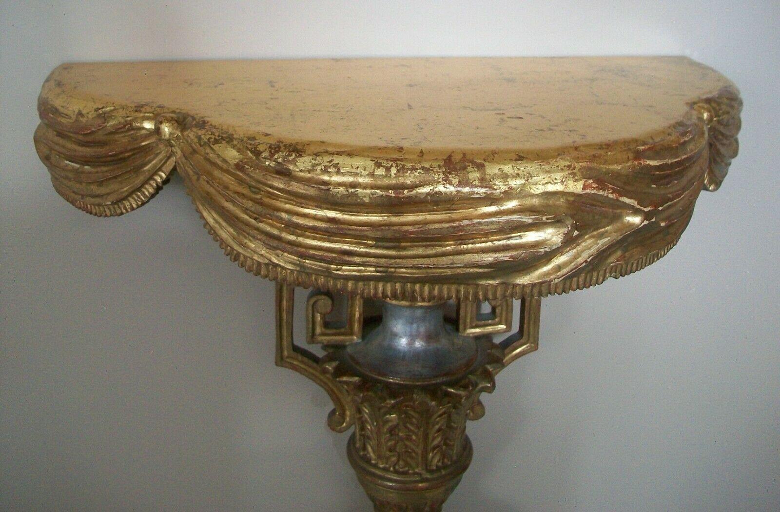 Hollywood Regency Silver & Gold Giltwood Console Table, Italy, circa 1960's In Good Condition For Sale In Chatham, ON