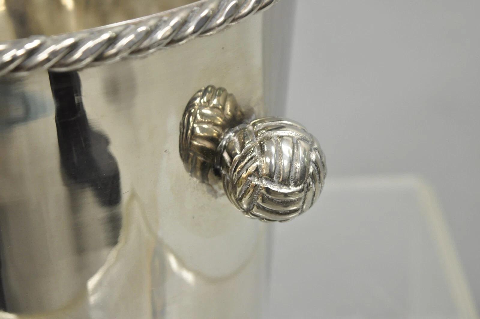 Hollywood Regency Cubitera enfriadora de champán chapada en plata con asas de nudo en Bueno estado para la venta en Philadelphia, PA