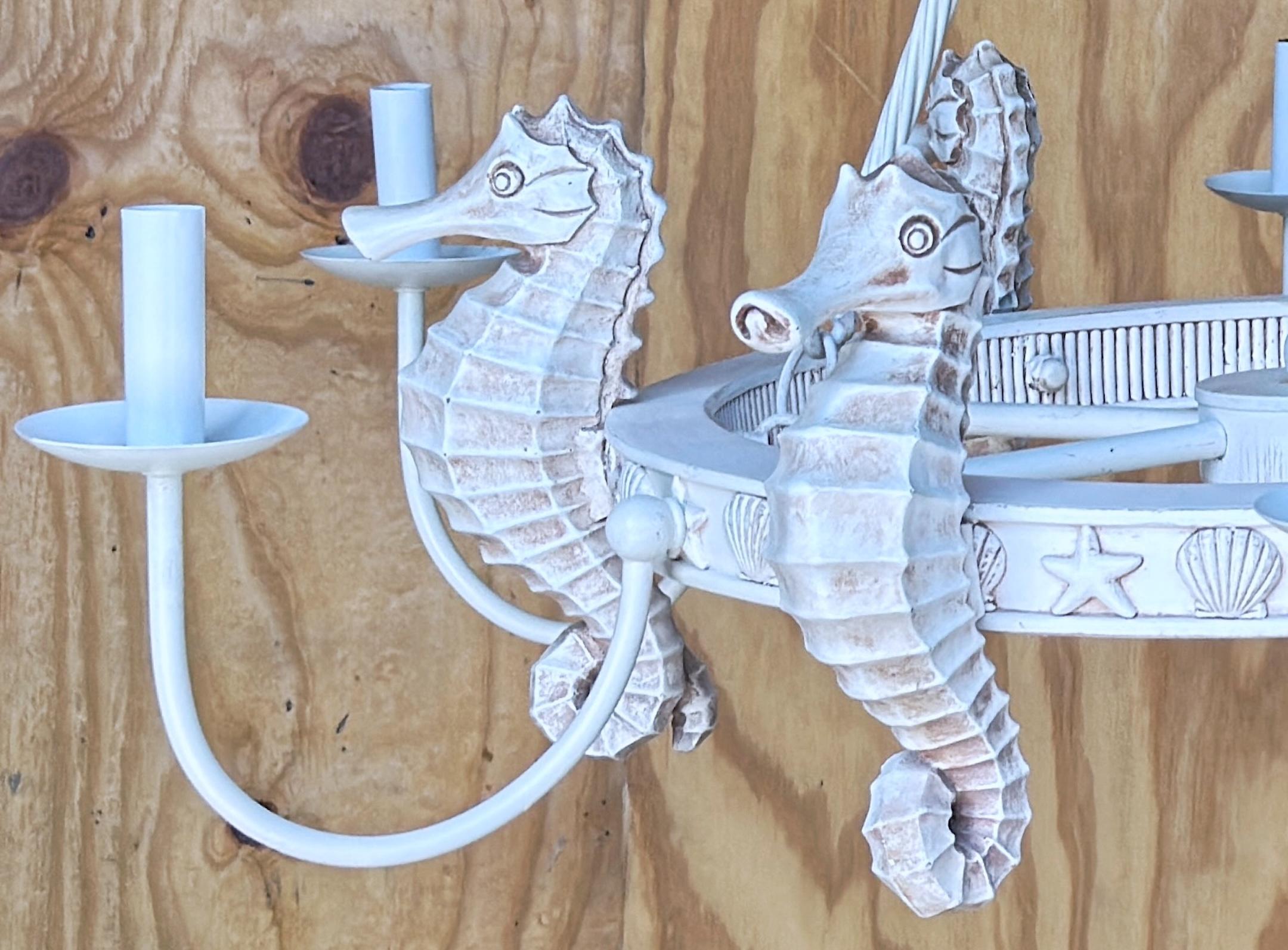 Métal Lustre à six lumières à motif d'hippocampe et de corail Hollywood Regency, circa 1970 en vente
