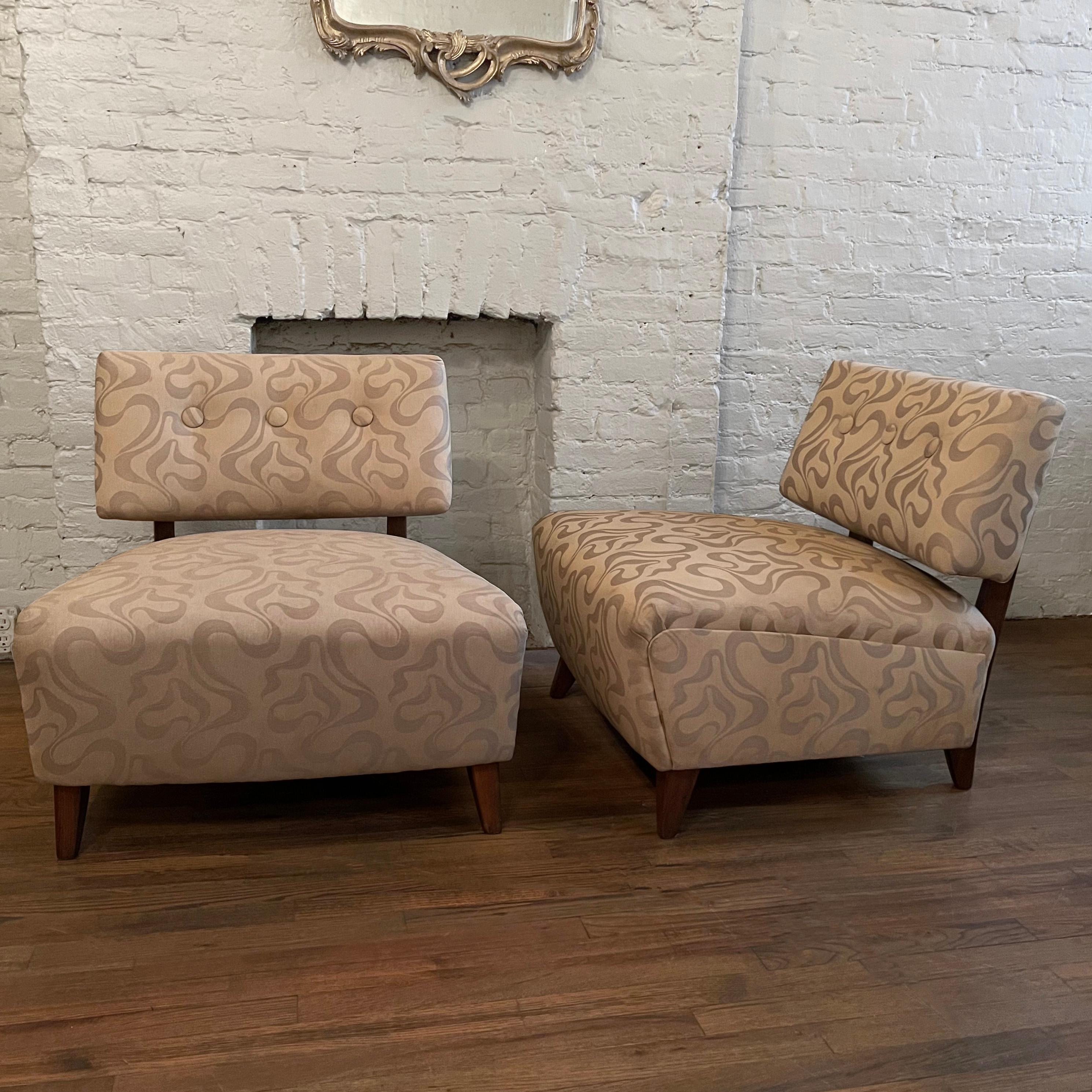 Hollywood Regency Slipper Chairs in the Style of Billy Haines In Good Condition For Sale In Brooklyn, NY