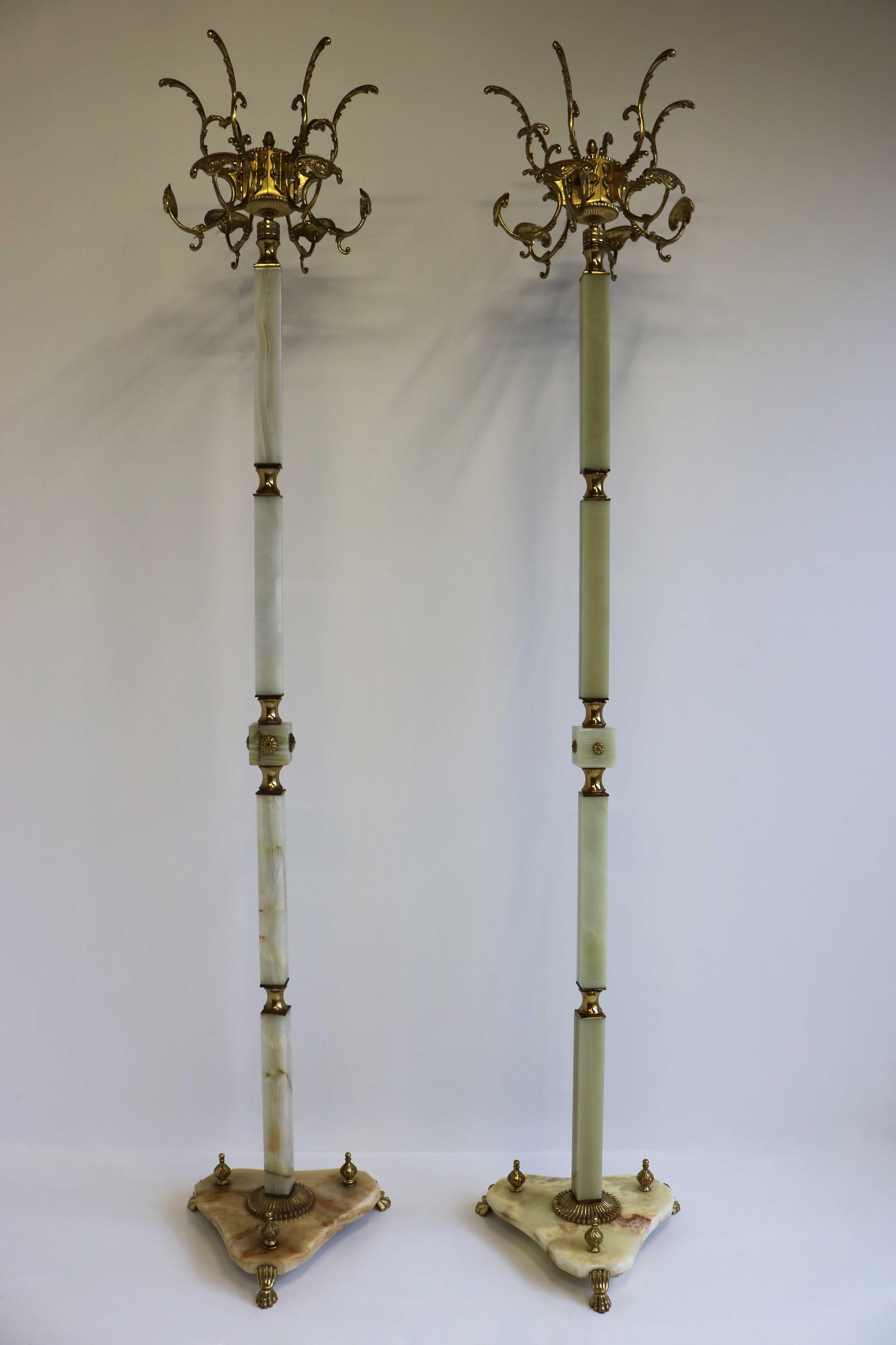 Hollywood Regency Standing Coat Rack Italian Ornate Brass & Onyx Hall Tree 1960s For Sale 6
