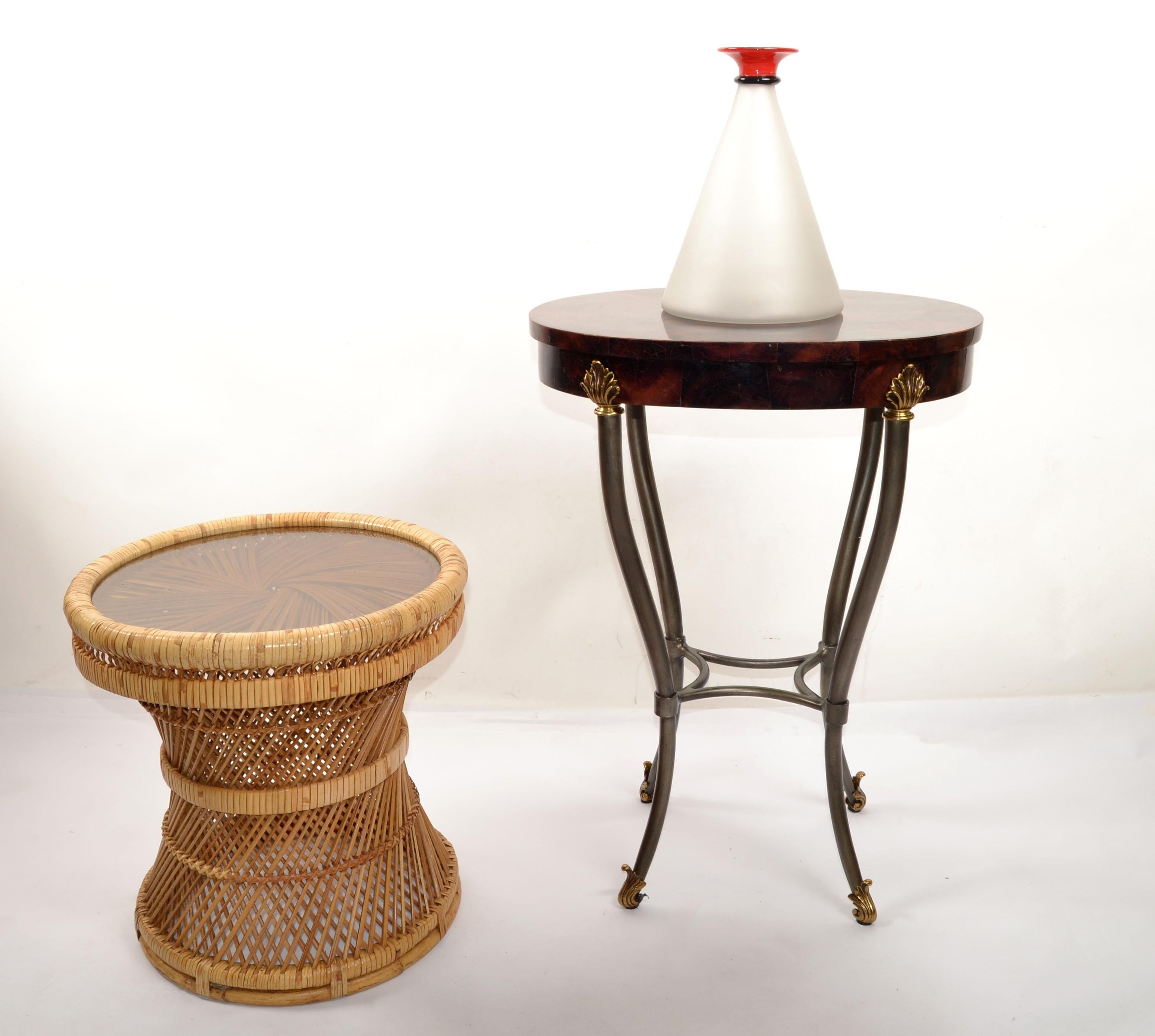 Laiton Table d'appoint ovale style Hollywood Regency Faux Tessellés Horn Brass Decor en vente