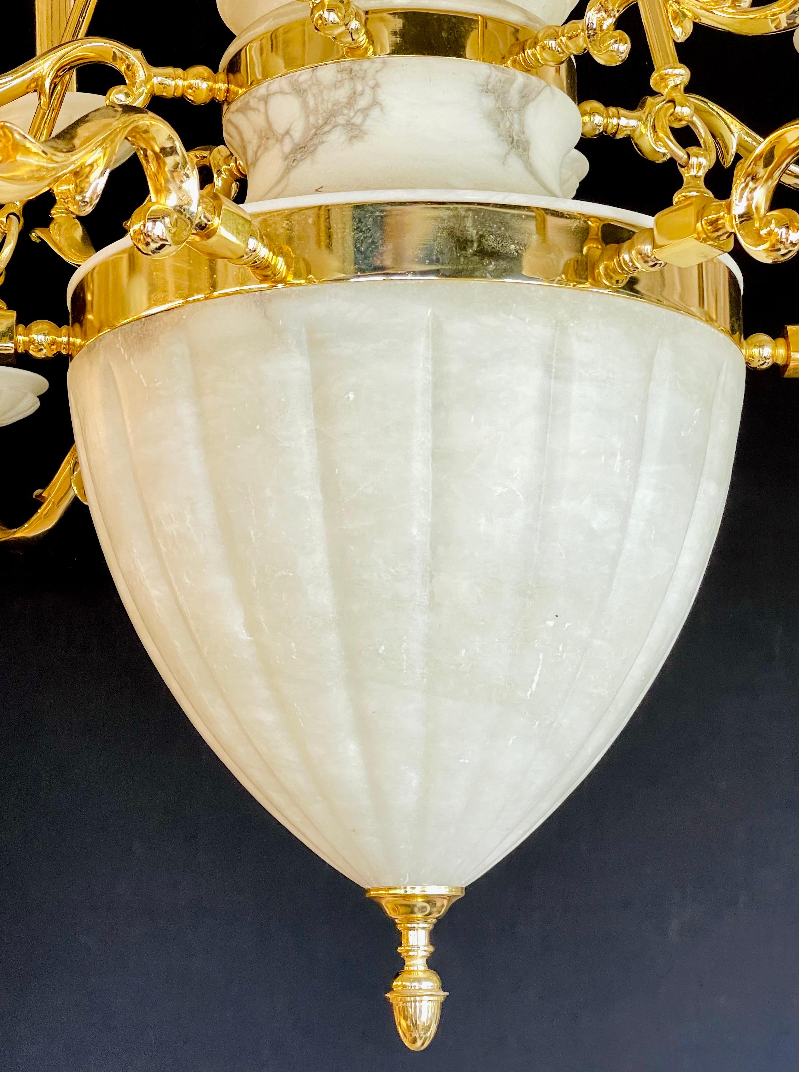 Hollywood Regency Style Alabaster Chandelier Having 12 Lights In Good Condition In Stamford, CT