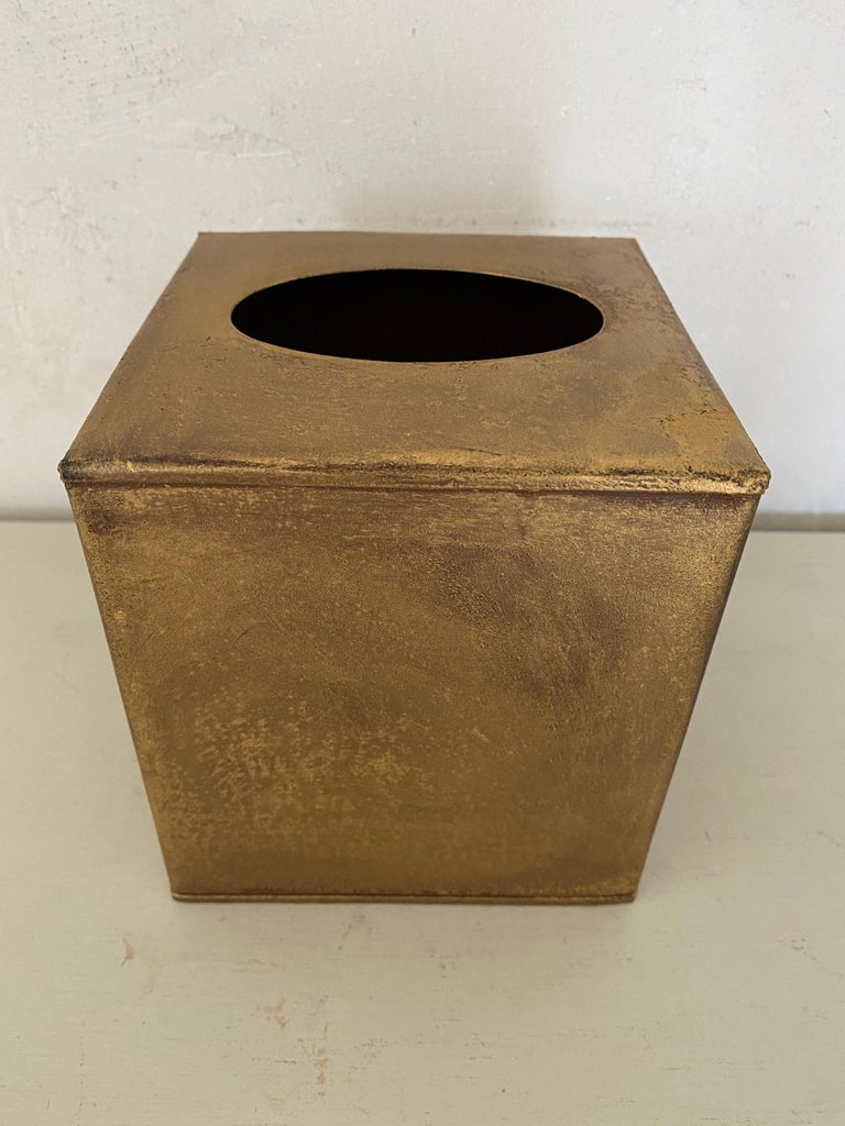 Platinum Hollywood Regency Style Antiqued Gold Tissue Box For Sale