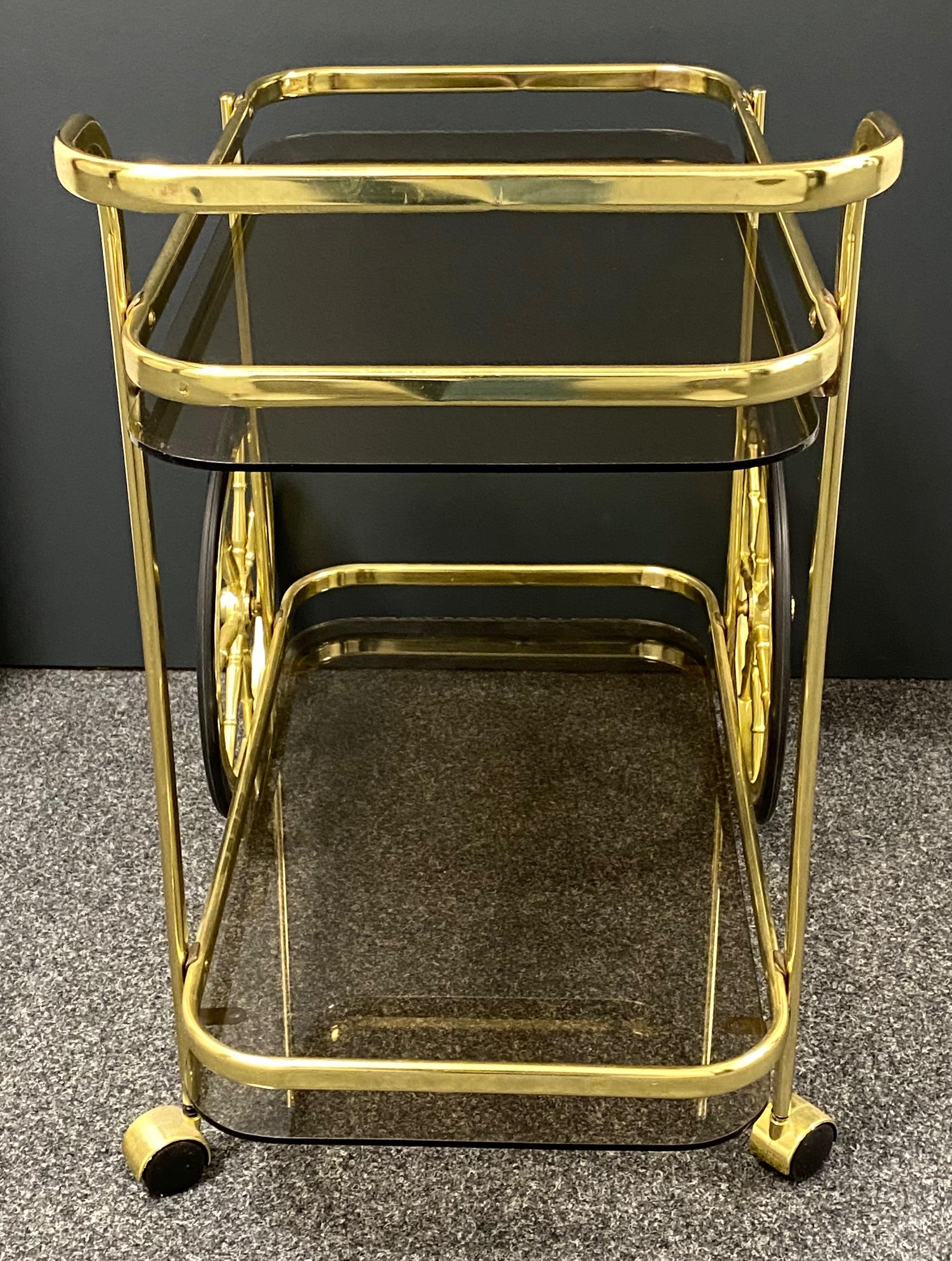 Metal Hollywood Regency Style Bar Cart, Tea Trolley or Drinks Stand in Brass and Glass