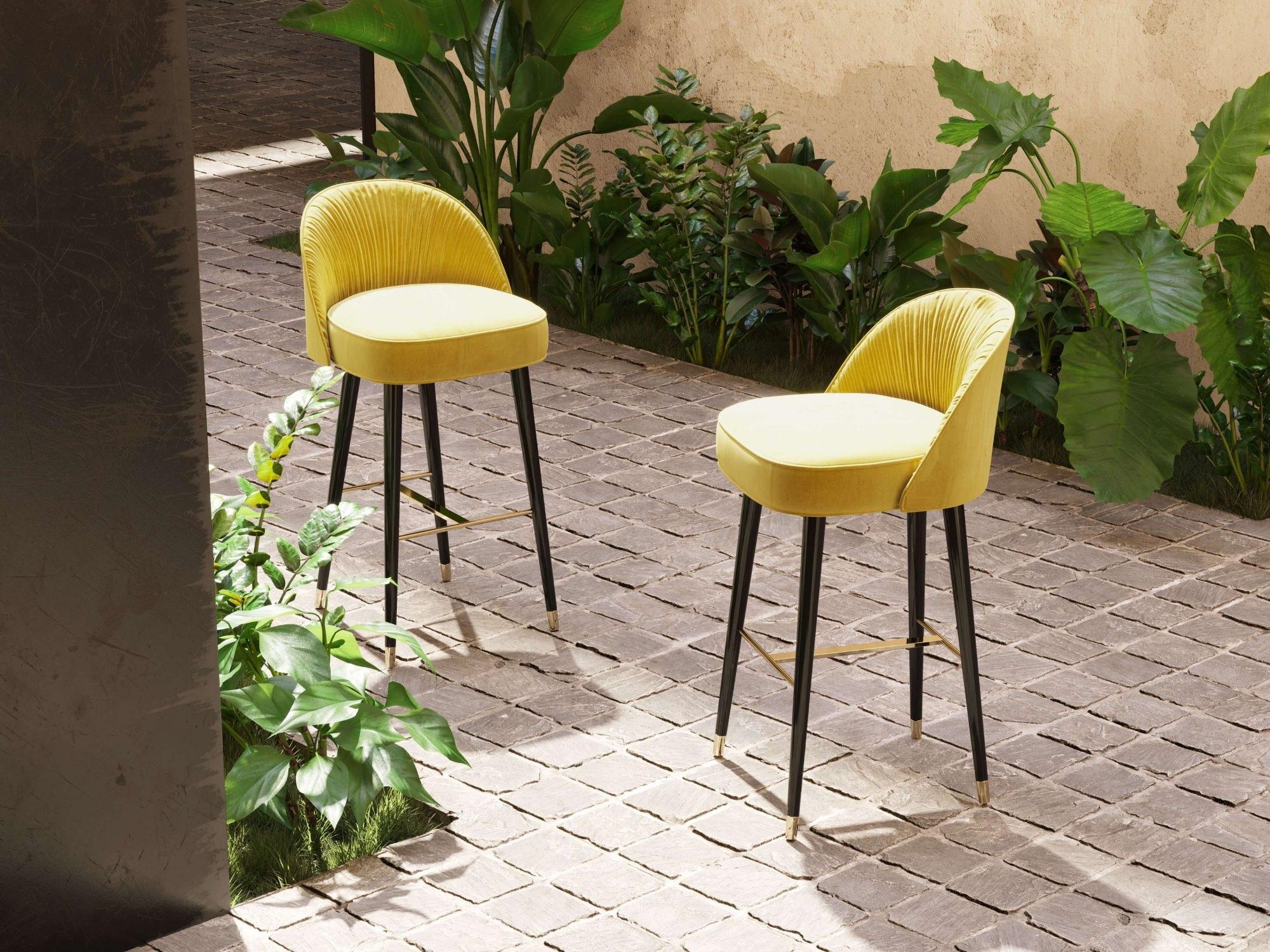 Hollywood Regency Style Barstools In Hand-Pleated Rose Velvet en vente 2