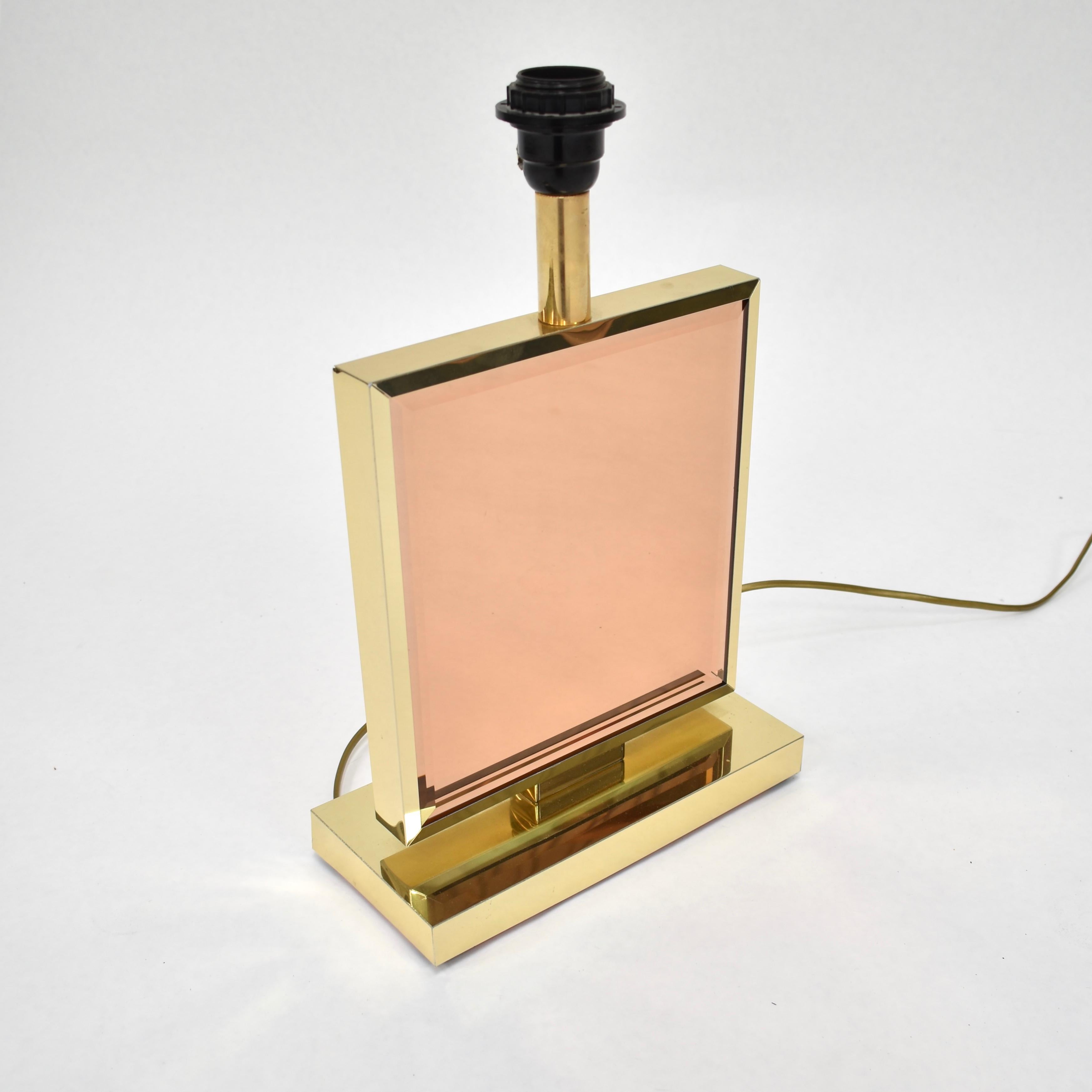 Hollywood Regency Style Brass and Mirror Glass Table Lamp, circa 1970 5