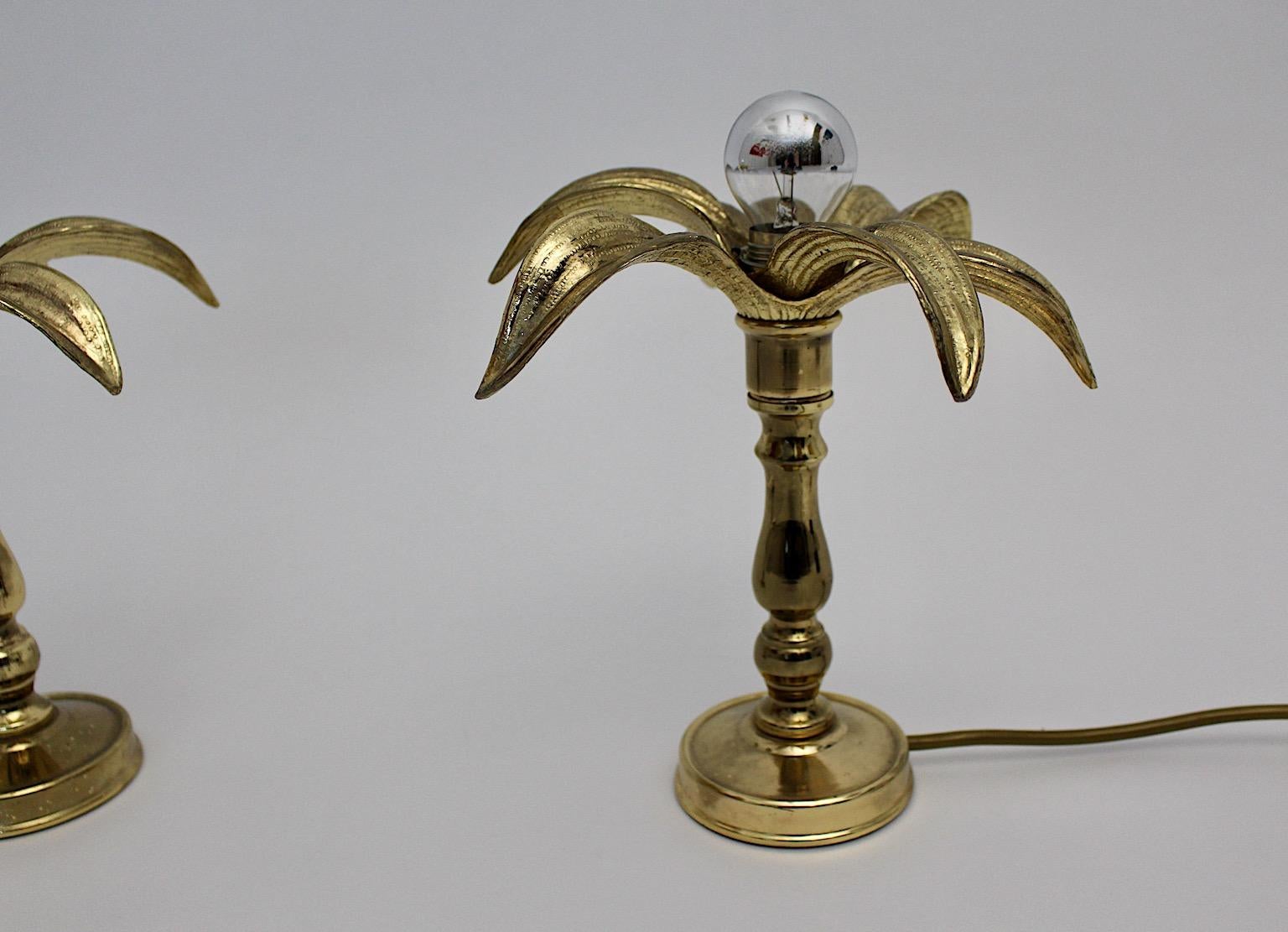 Hollywood Regency Style Brass Duo Table Lamps Flower Lillies Willy Daro, 1970s For Sale 6
