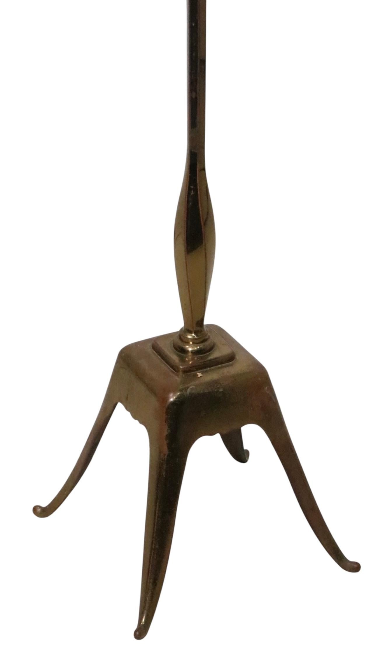 Lampada da terra in ottone in stile Hollywood Regency, anni '40/'60 ca. in vendita 3