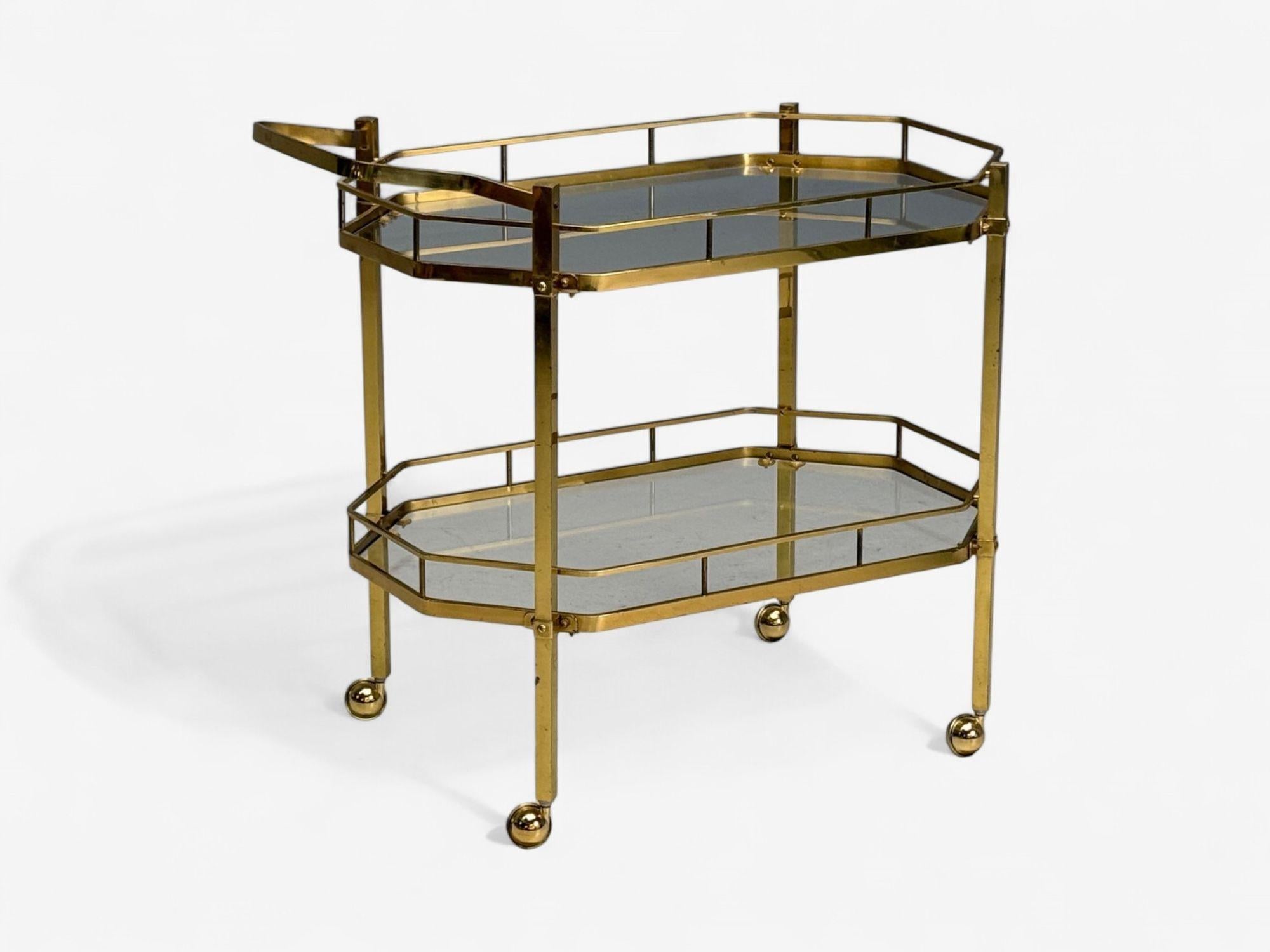 Hollywood Regency Style, Brass, Glass, Bar Cart, France, 1970s im Angebot 1