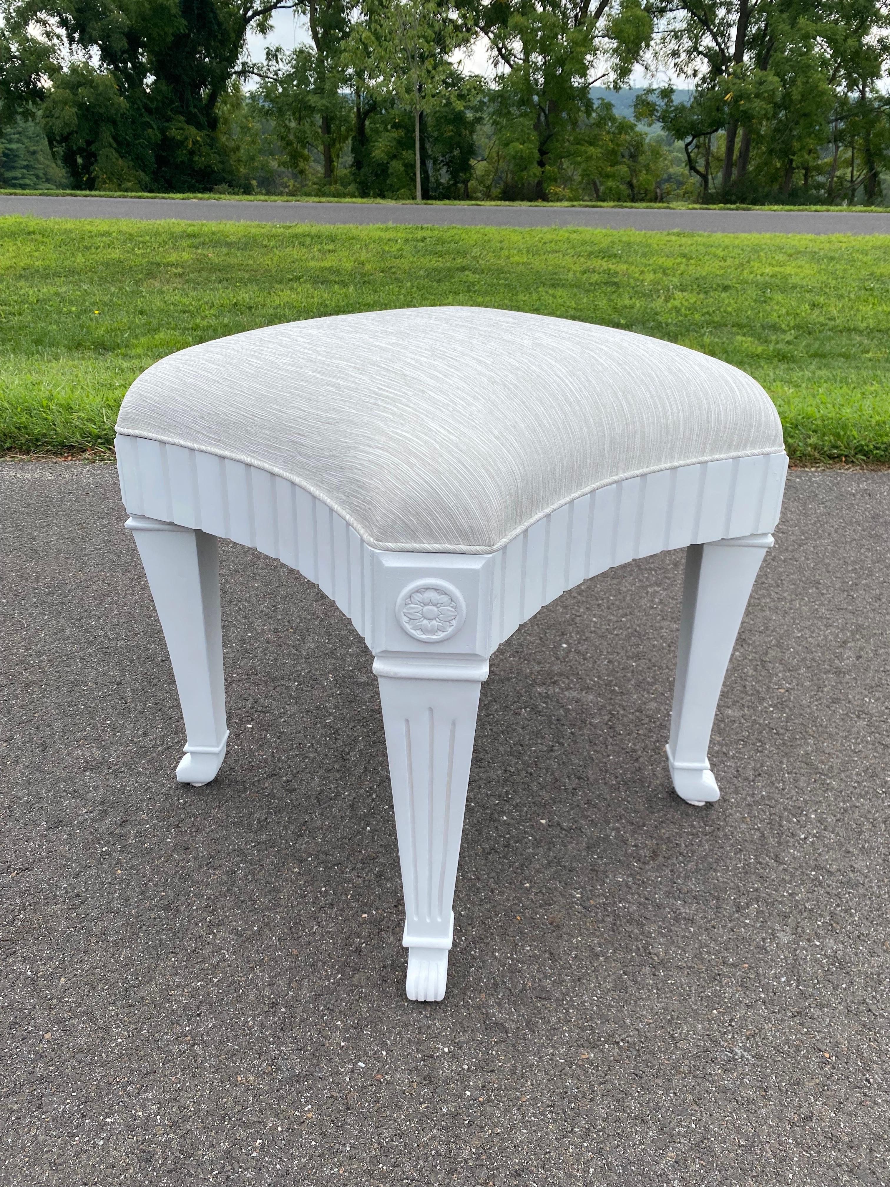 Hollywood Regency Style Casa Stradivari Plaster Paw Foot Ottoman Stool For Sale 4