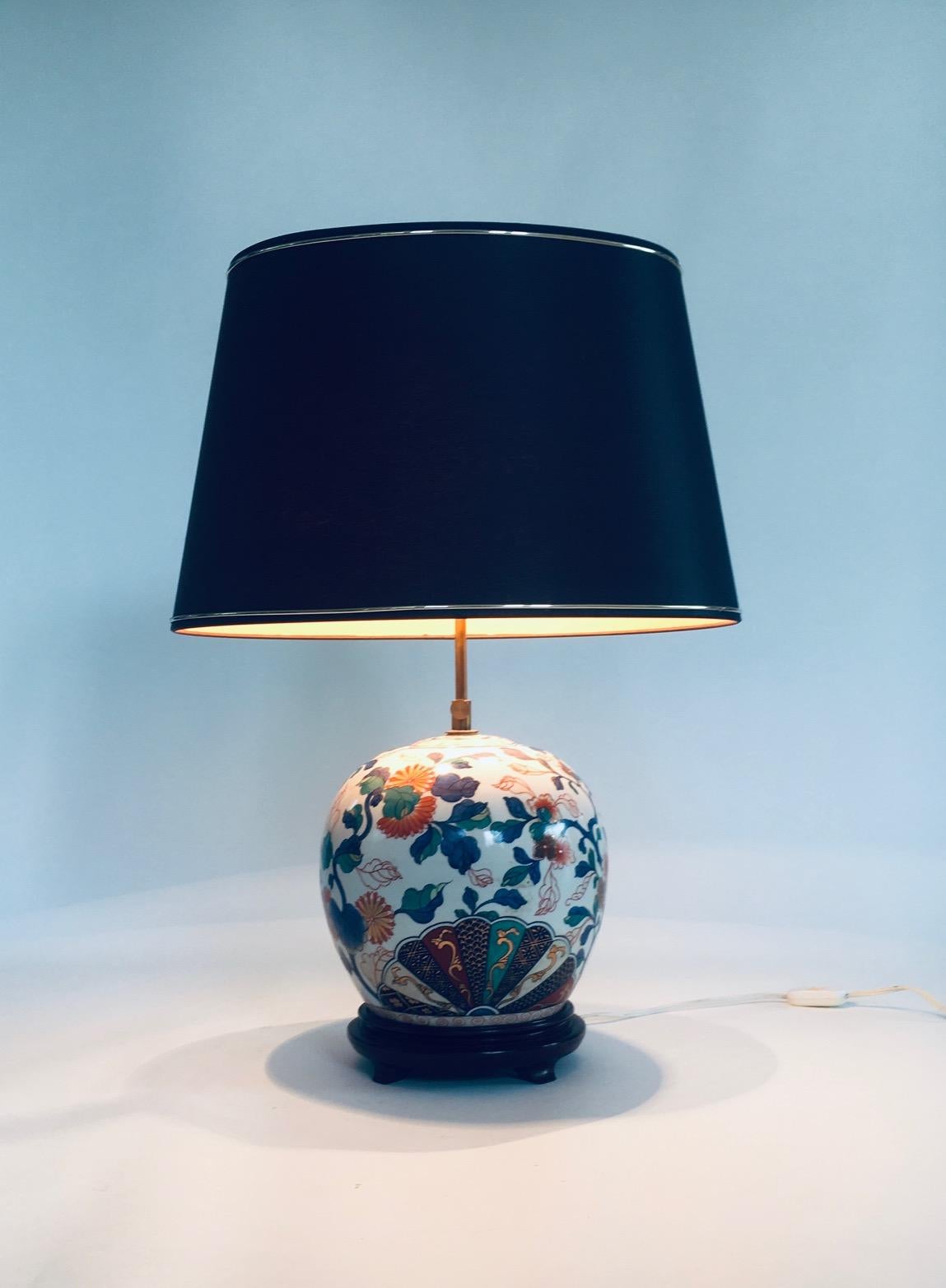 Hollywood Regency Style Design Ceramic Table Lamp Set, China 1960's 4