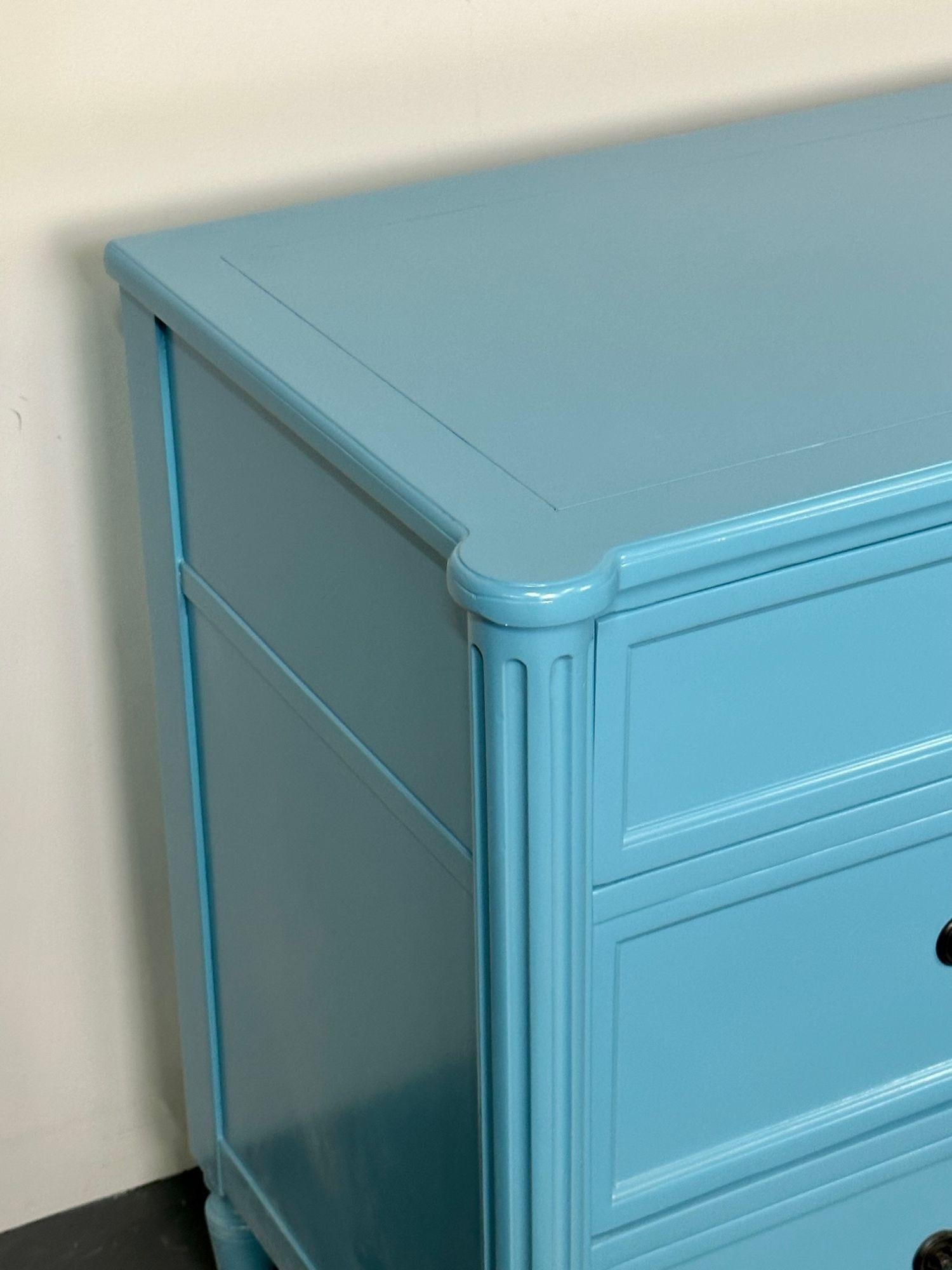 Hollywood Regency Style Dresser / Sideboard, Cerulean Blue Lacquer, Baker For Sale 4