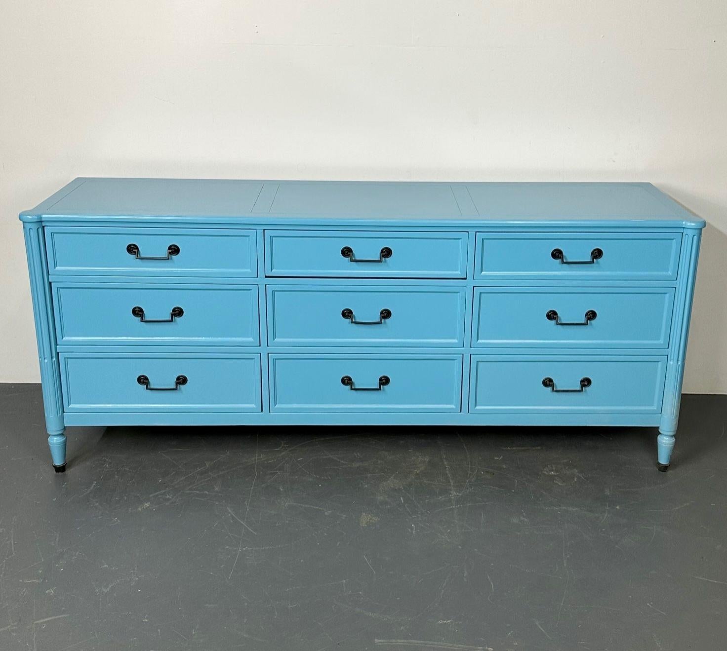 blue lacquer dresser