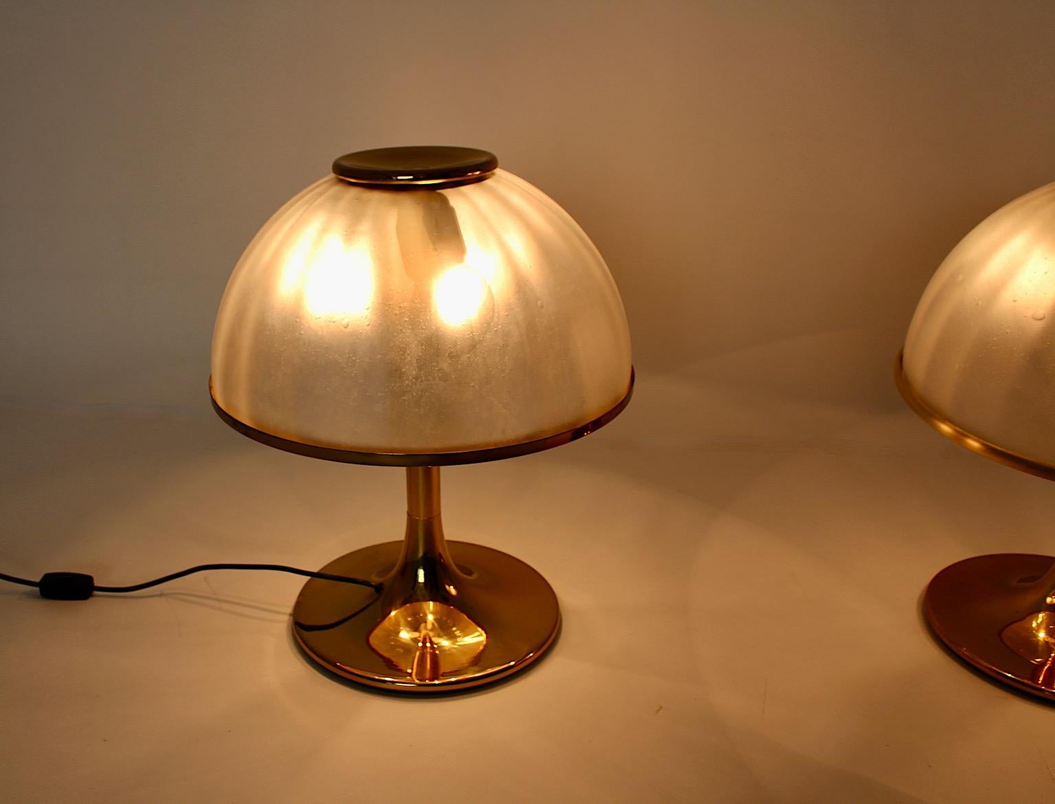 Hollywood Regency Style Duo Pair Brass Glass Table Lamps Italy 1970s For Sale 6