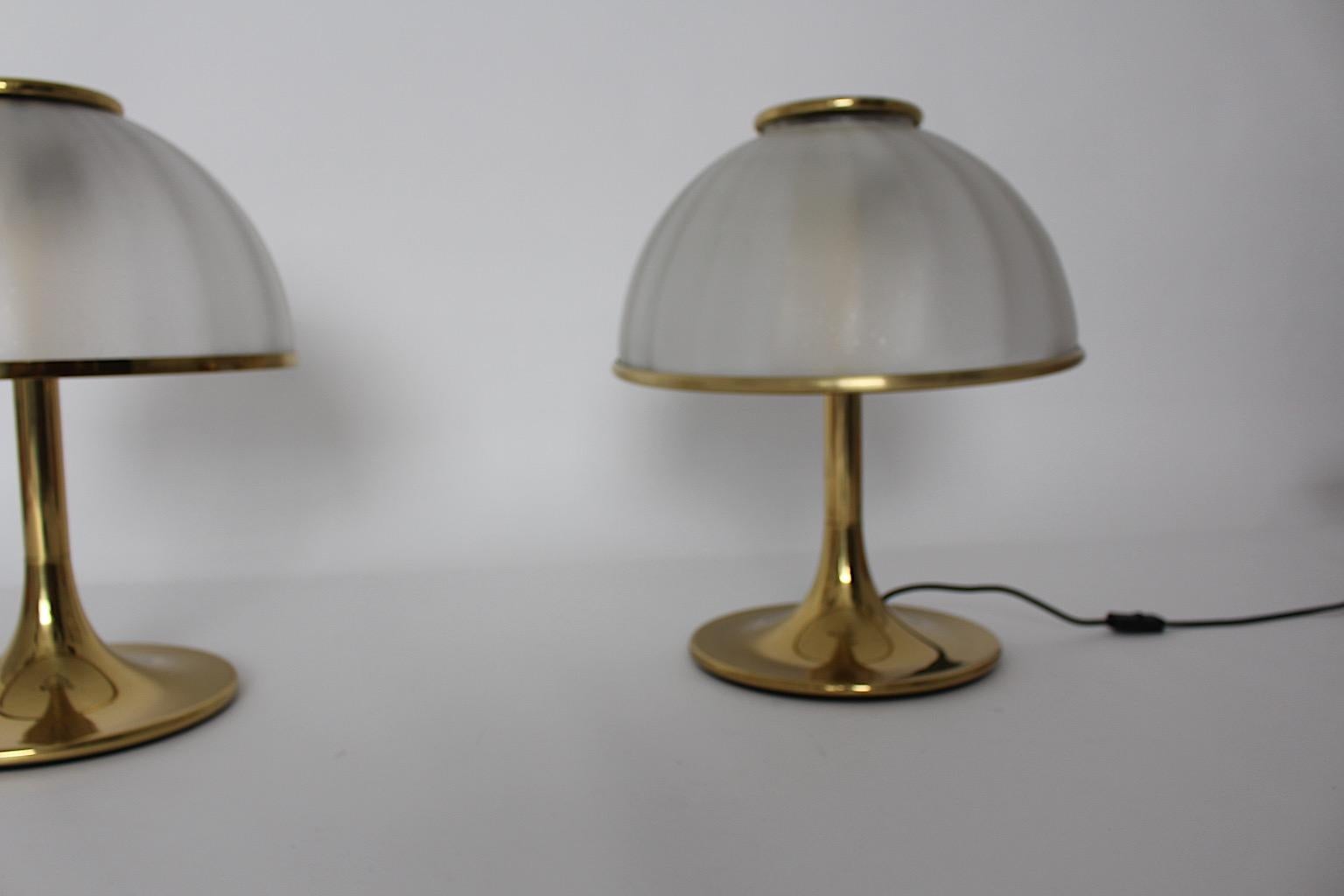 Hollywood Regency Style Duo Pair Brass Glass Table Lamps Italy 1970s For Sale 2