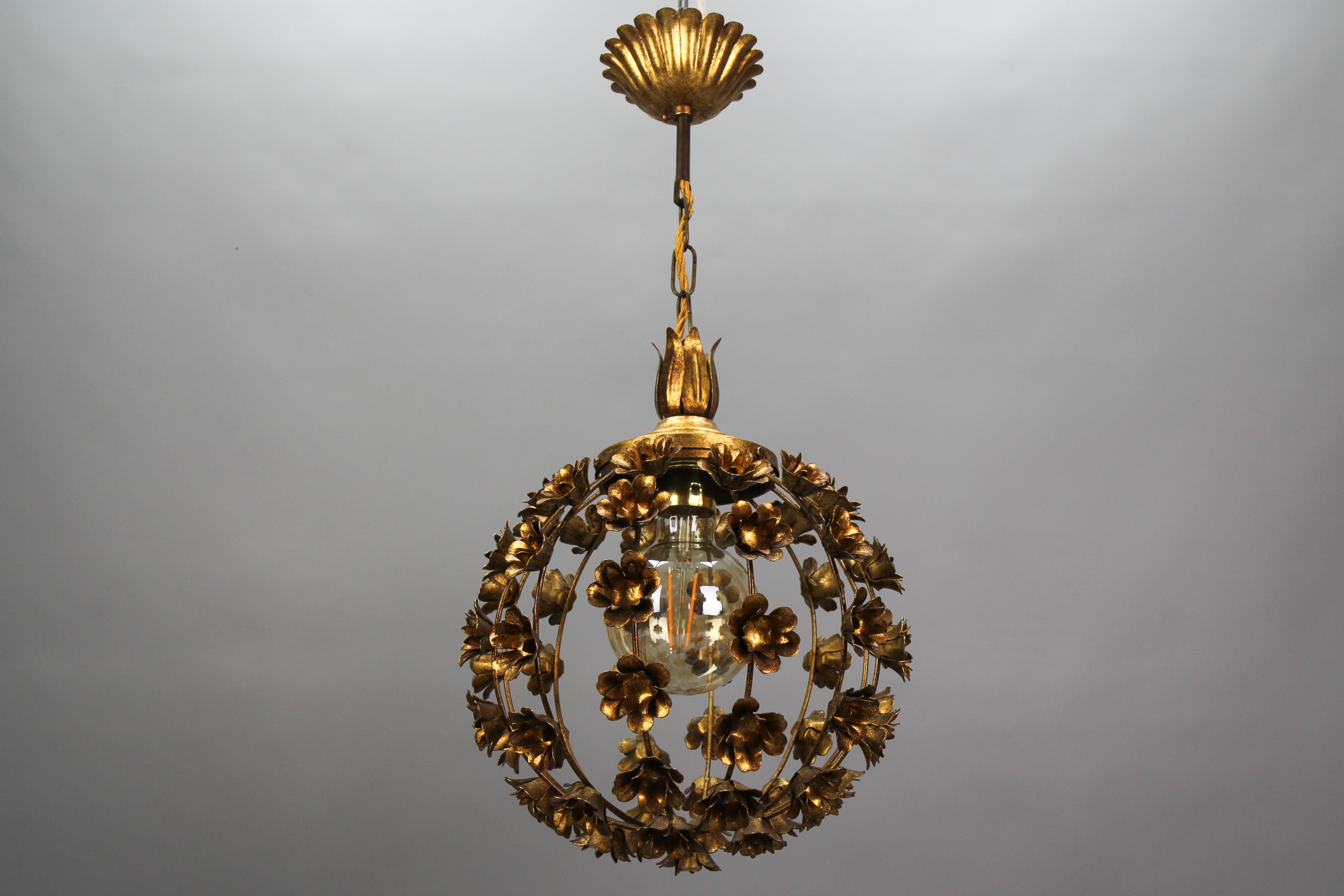 Hollywood Regency Style Gilt Metal Floral Sphere Pendant Light, Italy, 1970s For Sale 9