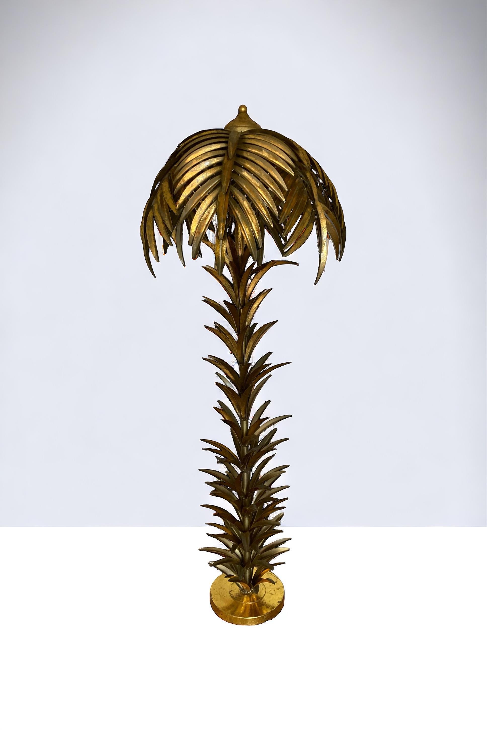 Hollywood Regency Style Gilt Metal Palm Tree Floor Lamp, Mid to late 20C In Good Condition In Bishop's Stortford, GB