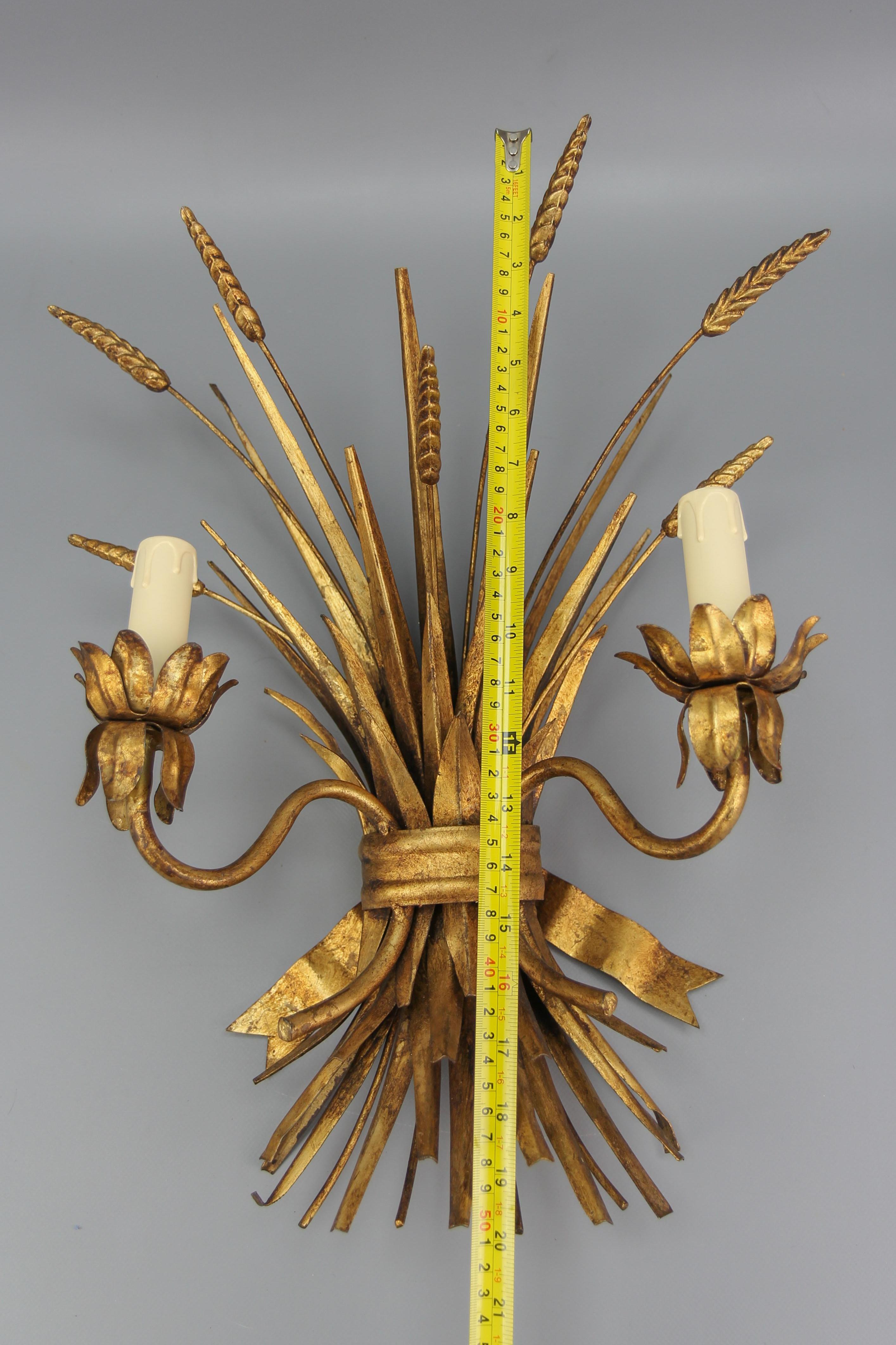 Hollywood Regency Style Gilt Metal Wheat Sheaf Wall Sconce, 1960s For Sale 12