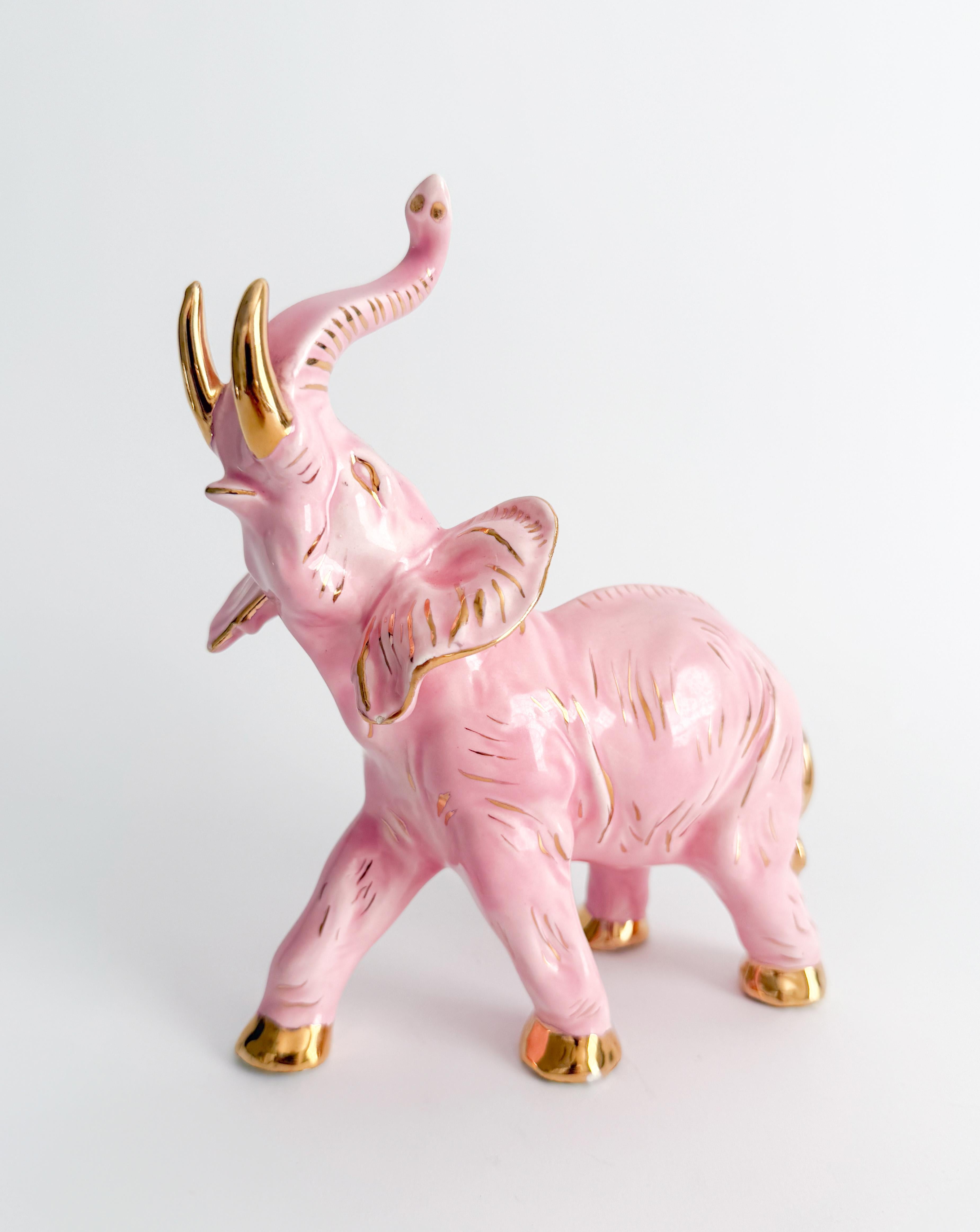 Figurina di elefante in stile Hollywood Regency in oro e rosa lucido In condizioni buone in vendita a Tampa, FL
