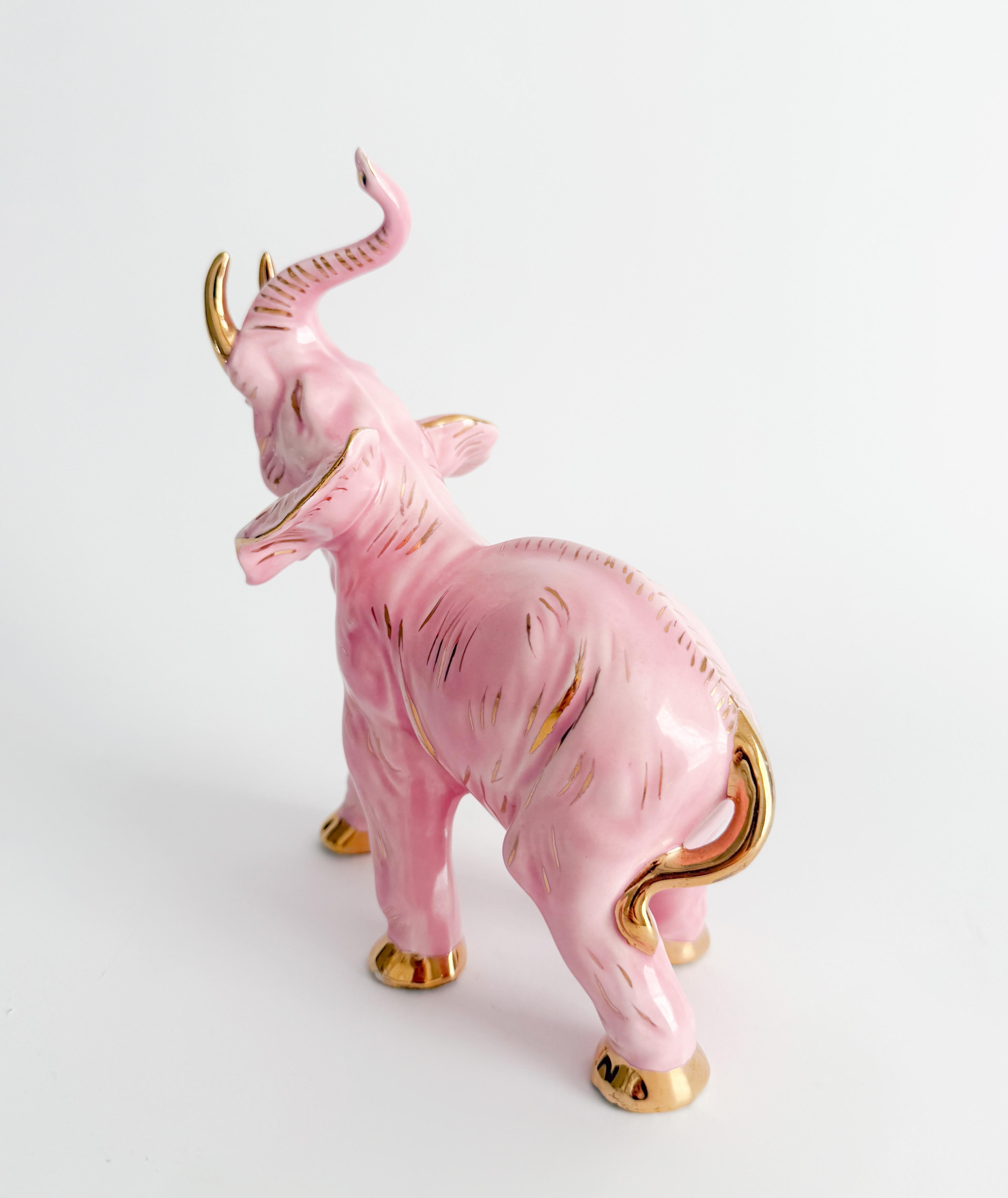 XX secolo Figurina di elefante in stile Hollywood Regency in oro e rosa lucido in vendita