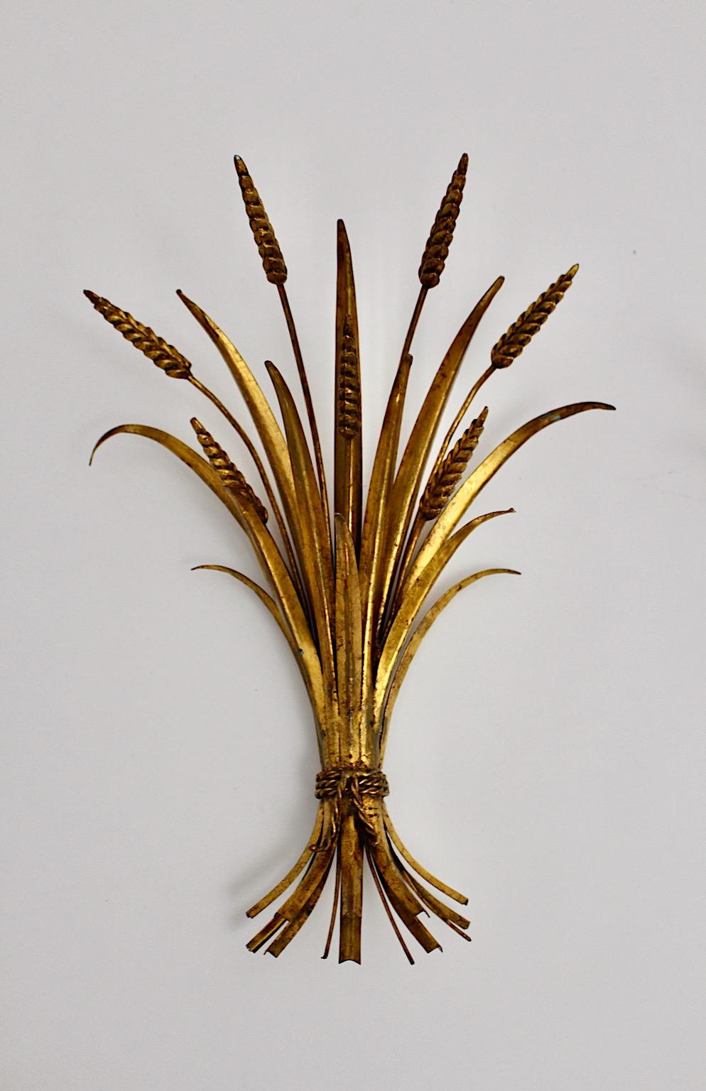 Hollywood Regency Style Golden Pair Sheaf of Wheat Appliques Sconce 1970s France In Good Condition In Vienna, AT