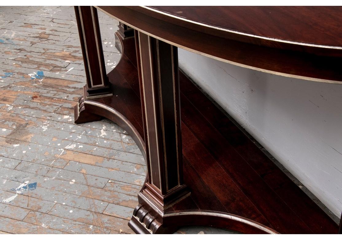 Hollywood Regency Style Mahogany Console Table In Good Condition For Sale In Bridgeport, CT