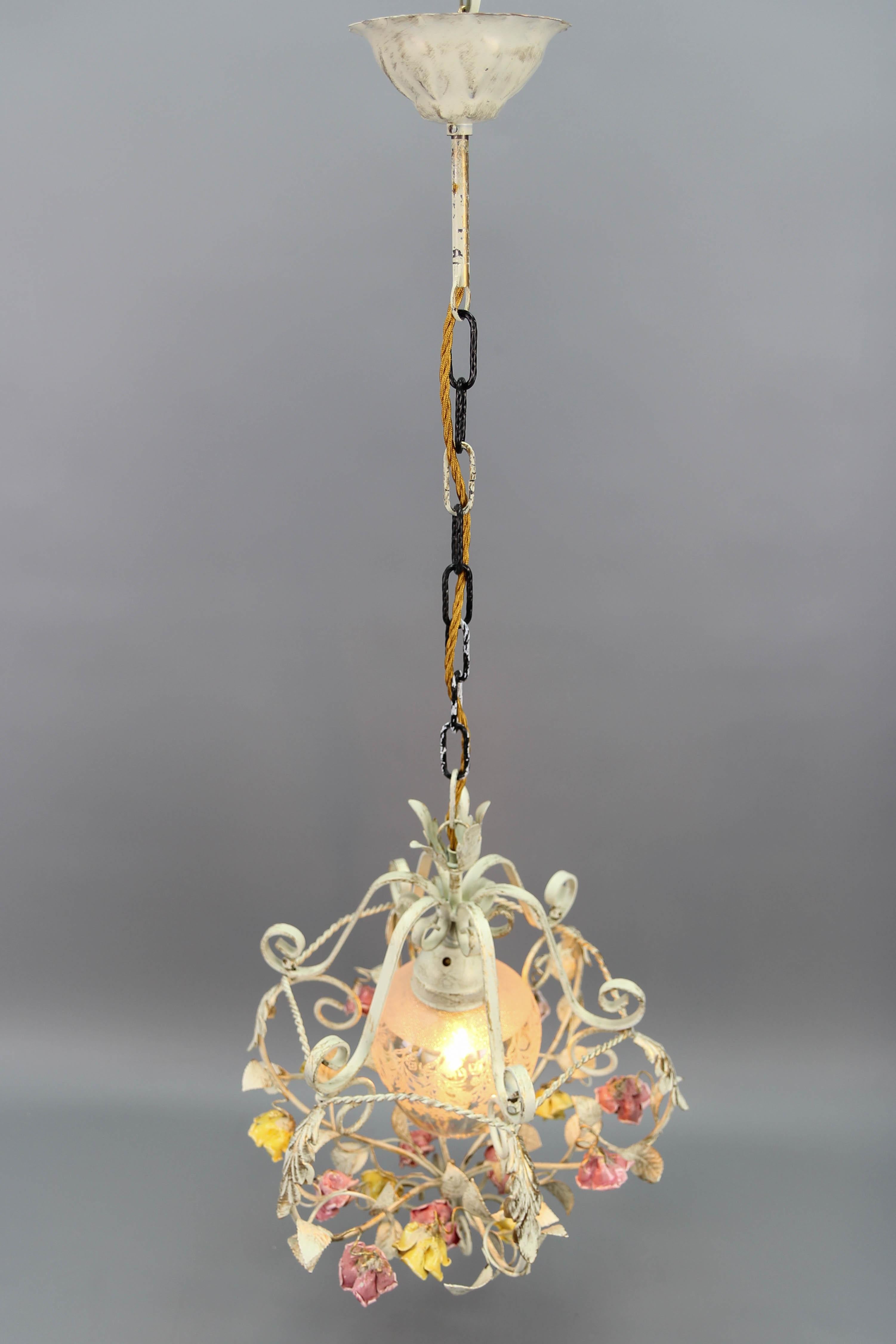 Hollywood Regency Style Metal and Glass Chandelier with Porcelain Roses, 1970s For Sale 8