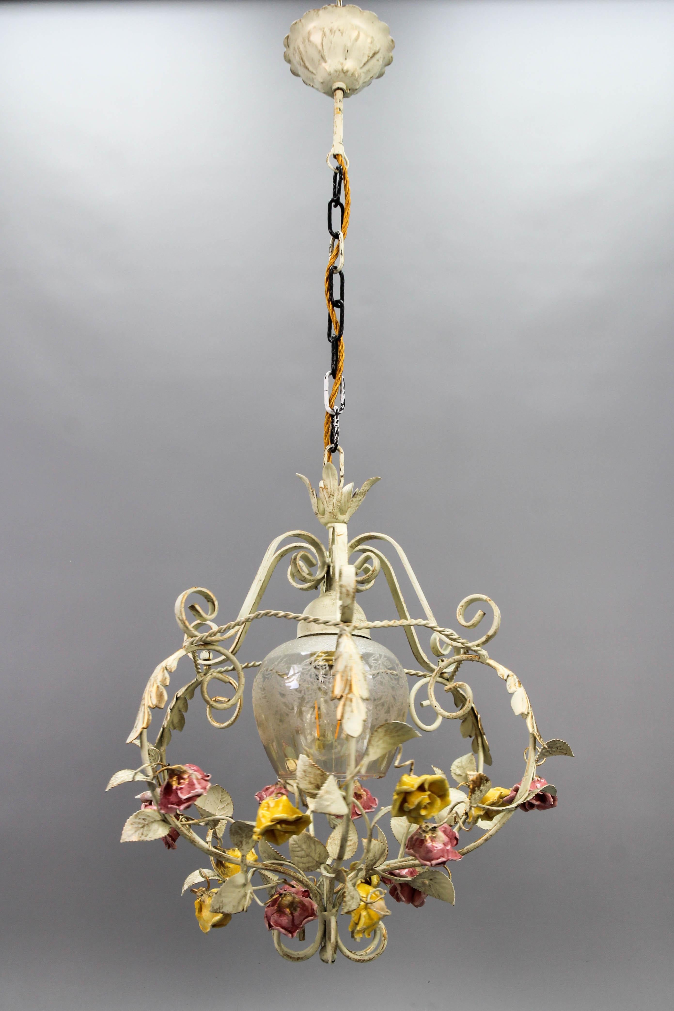 Hollywood Regency Style Metal and Glass Chandelier with Porcelain Roses, 1970s For Sale 14