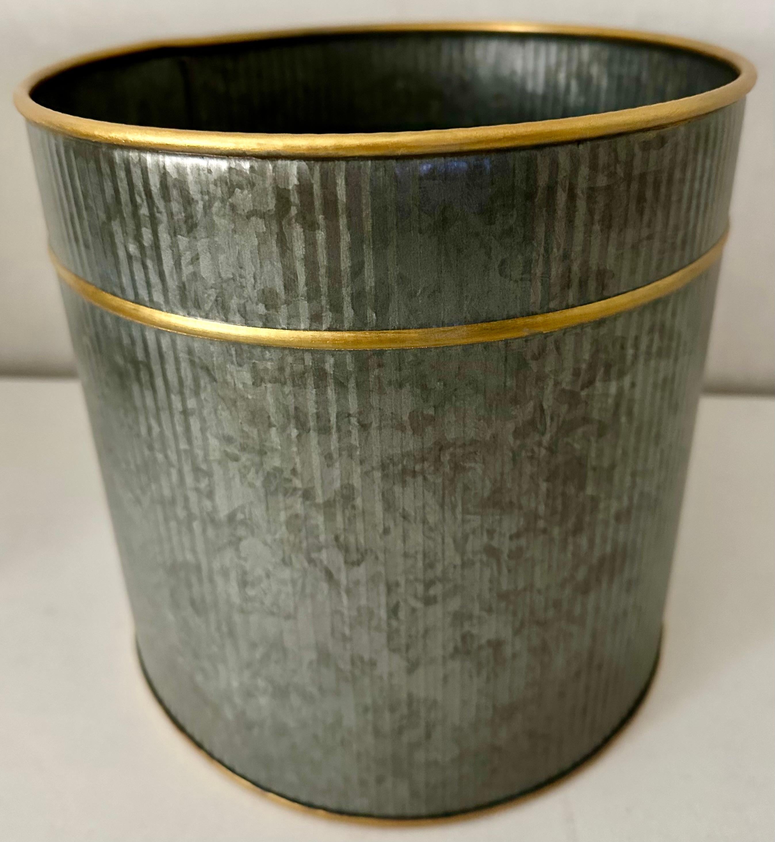 Hollywood Regency Style Metal Waste Basket with Gilt Accent In New Condition For Sale In Sheffield, MA